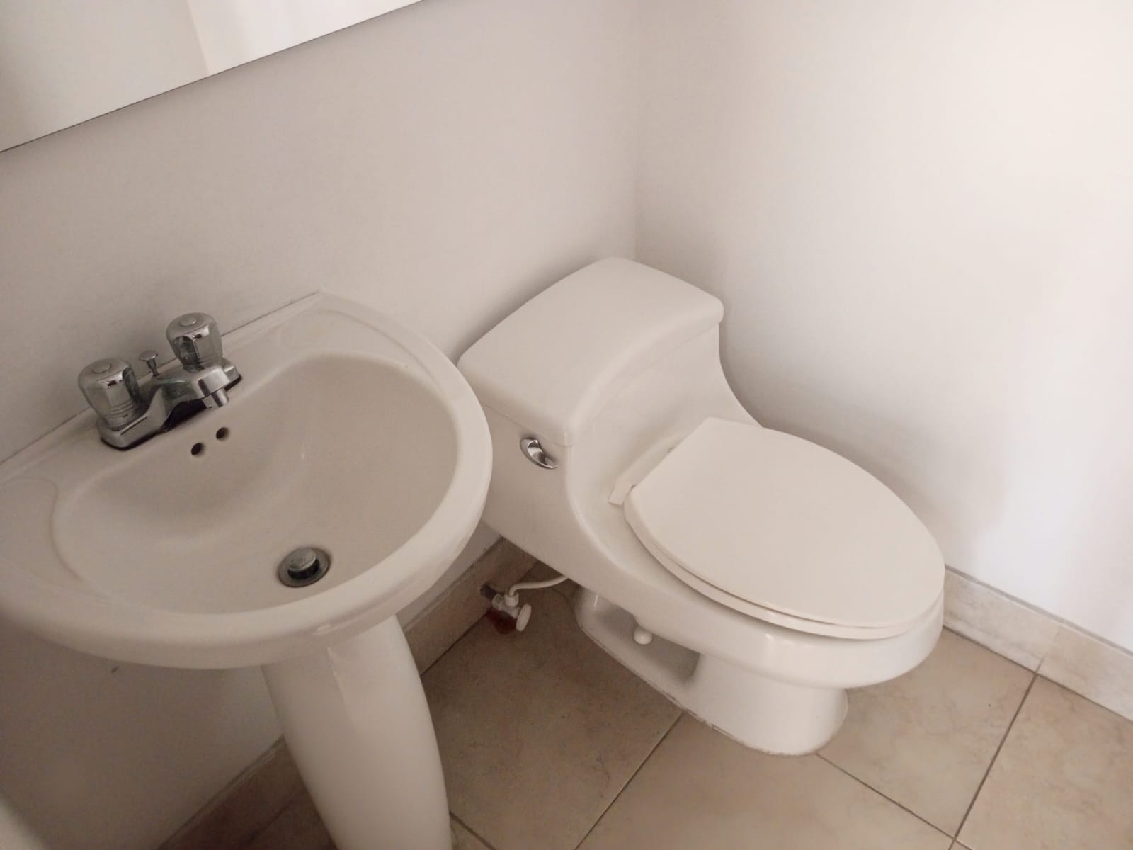 ARRIENDO LOCAL SECTOR AVENIDA SANTANDER