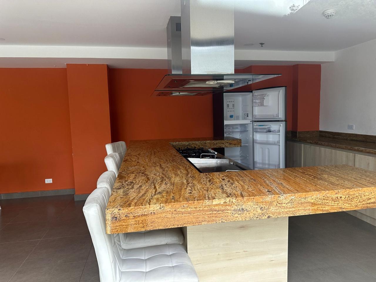 VENTA EXCELENTE APARTAMENTO EN EXPOFERIAS