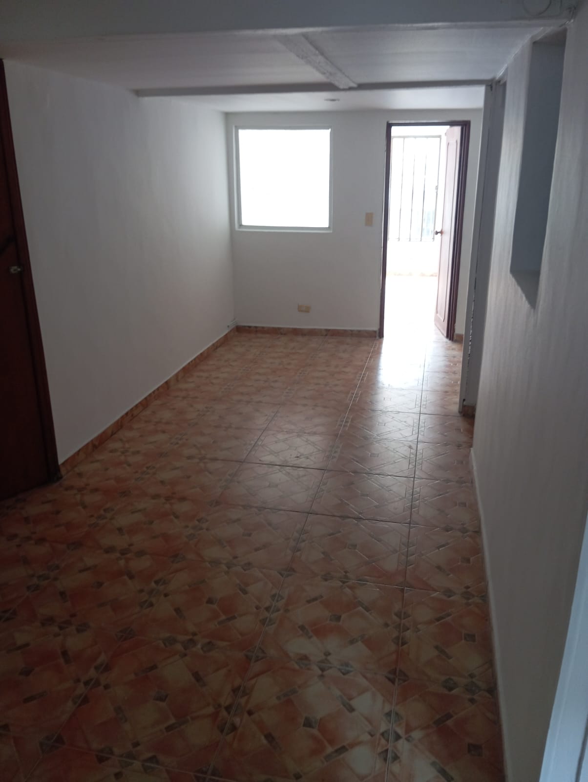 SE VENDE CASA CON RENTA EN EL BOSQUE