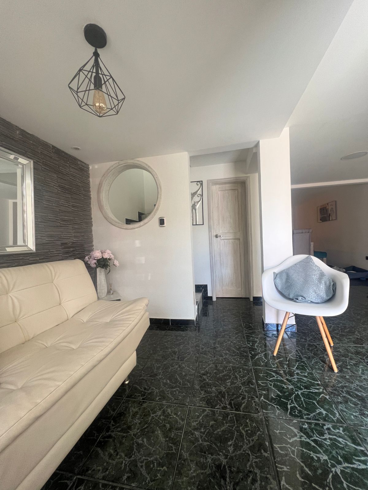CASA EN VENTA VILLACAFE LA CAROLA
