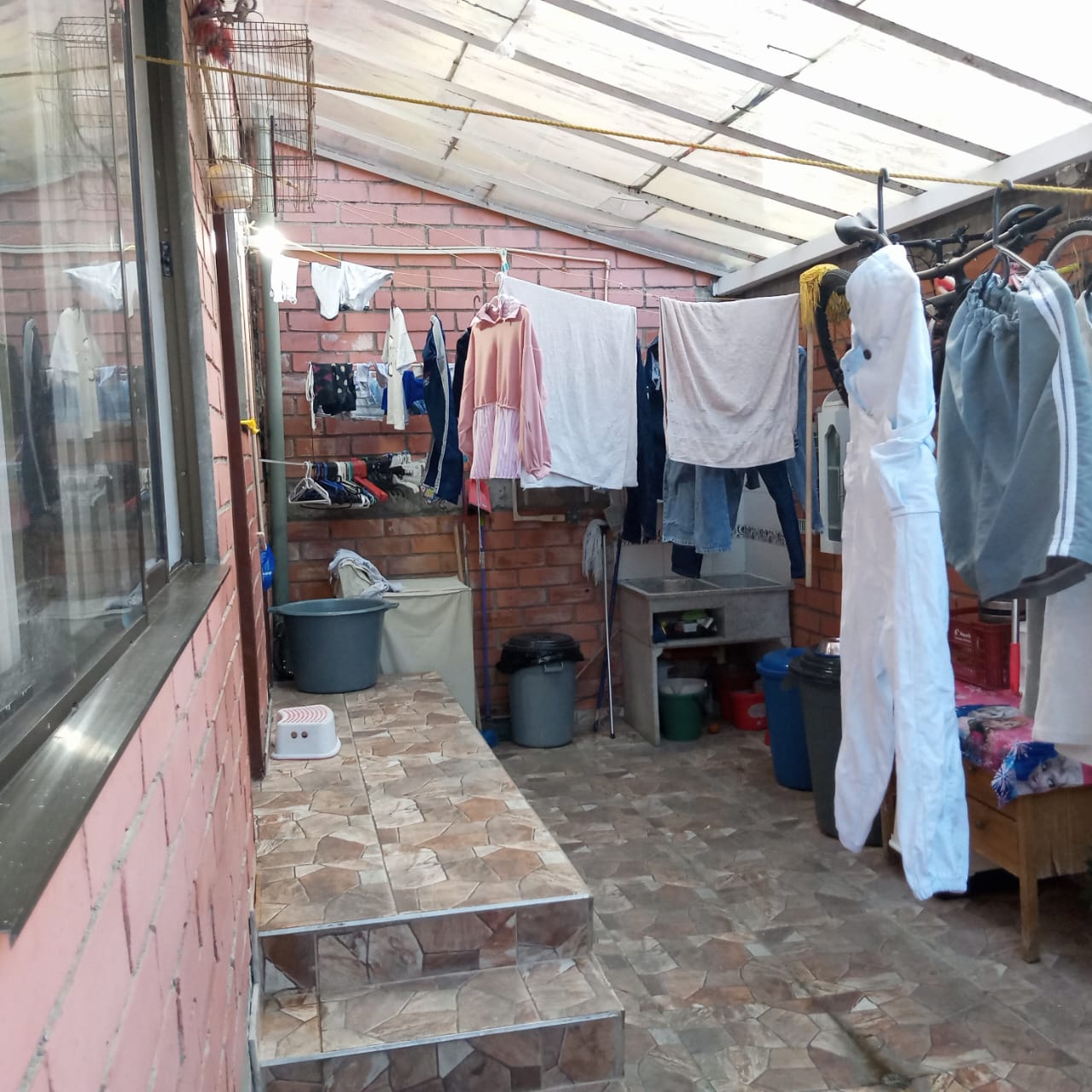 VENTA DE CASA SECTOR ROSALES