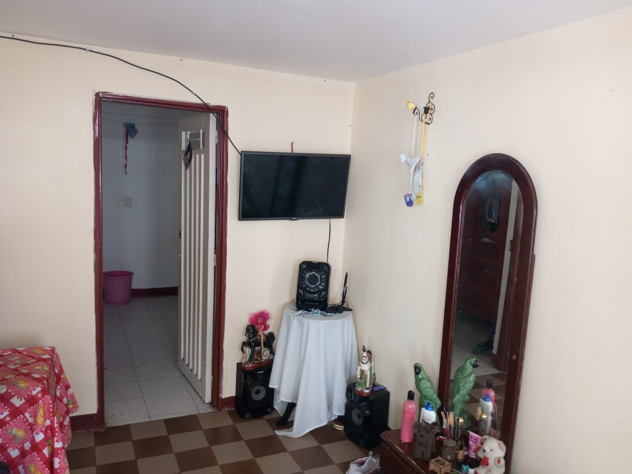 CASA EN VENTA CAMPOAMOR