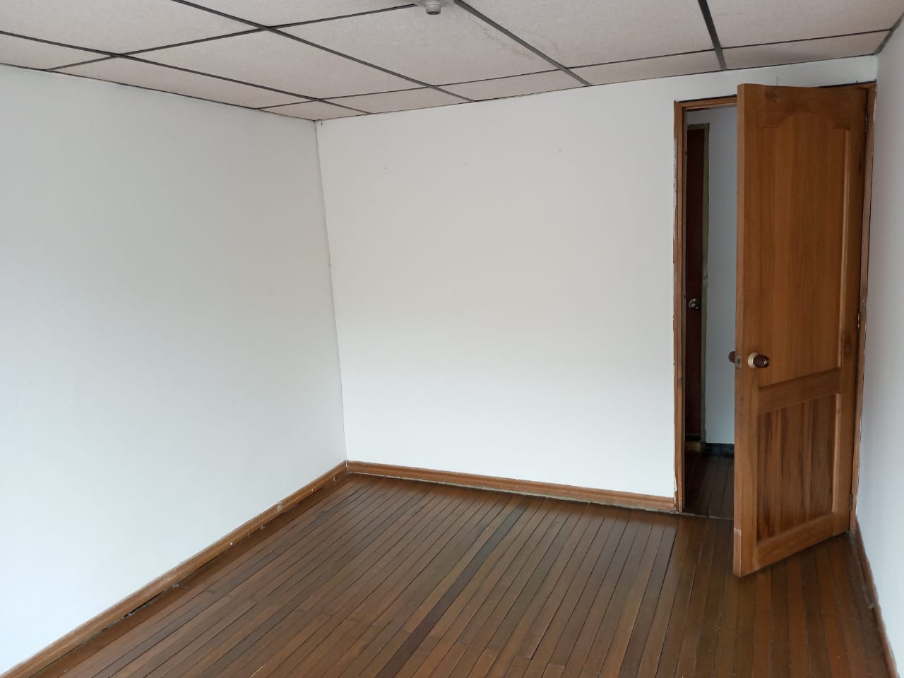 CASA EN VENTA SECTOR BAJO PRADO