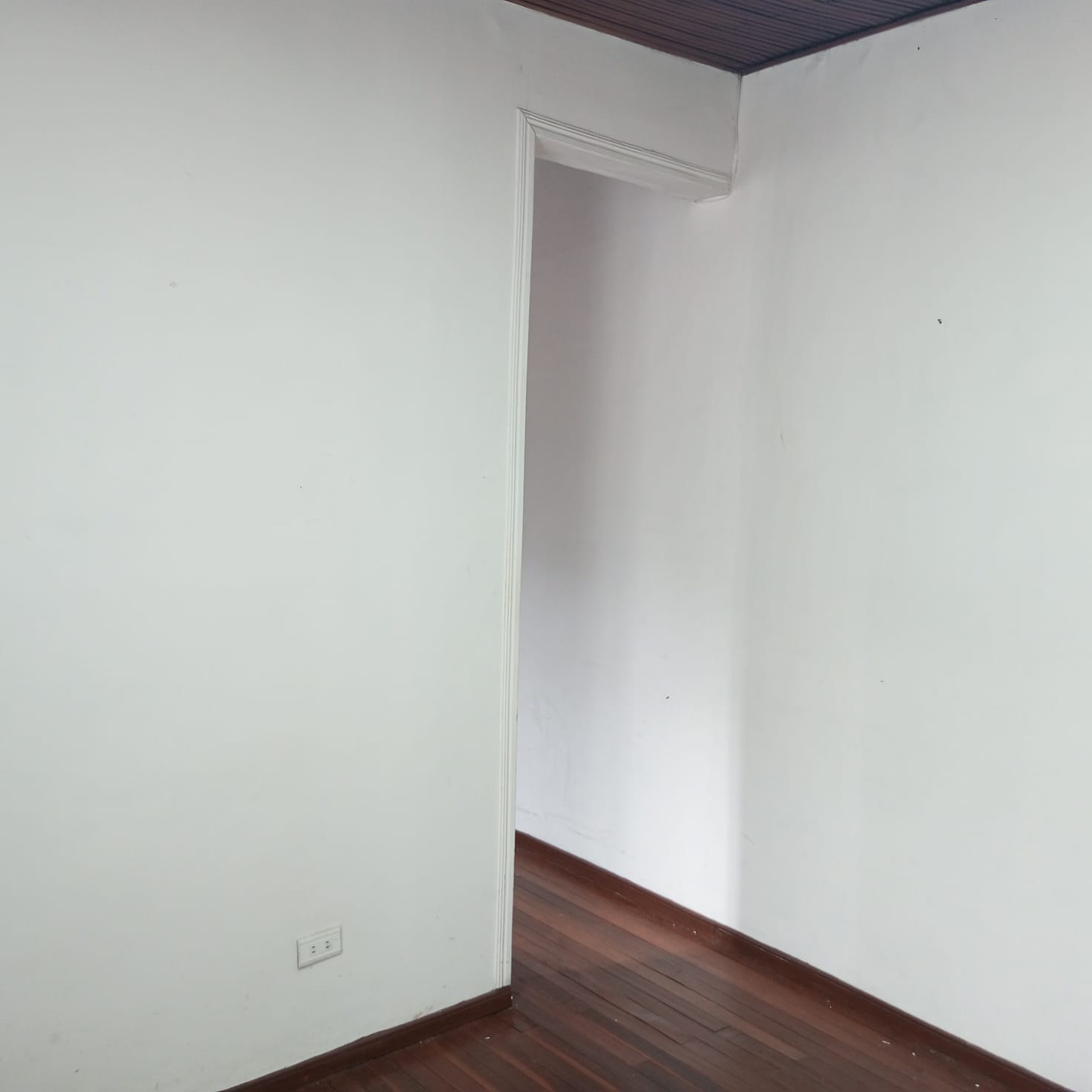 ARRIENDO CASA COMERCIAL SECTOR CENTRO