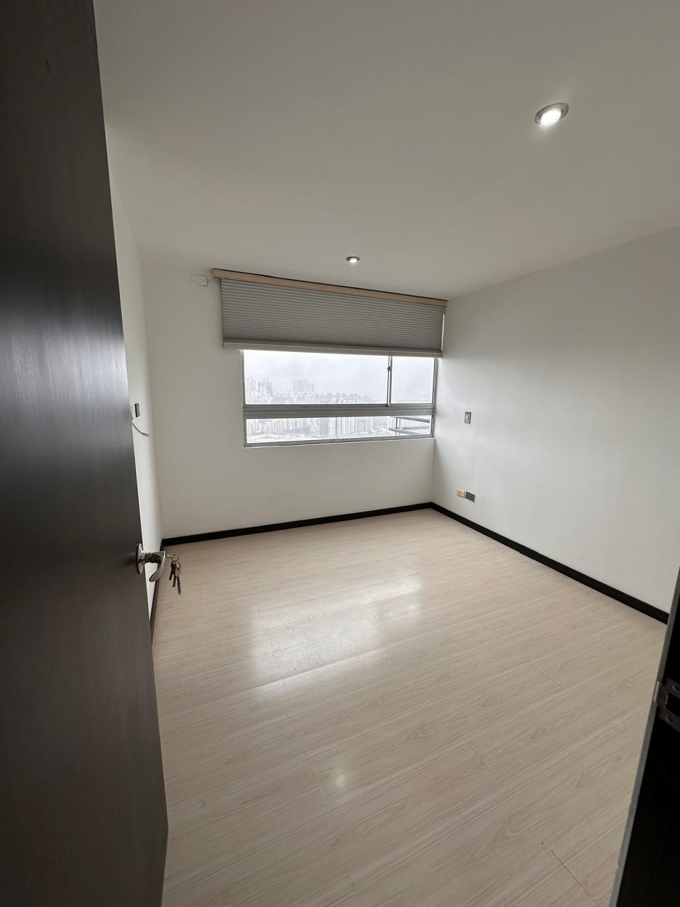 VENTA  APARTAMENTO SECTOR COLSEGUROS