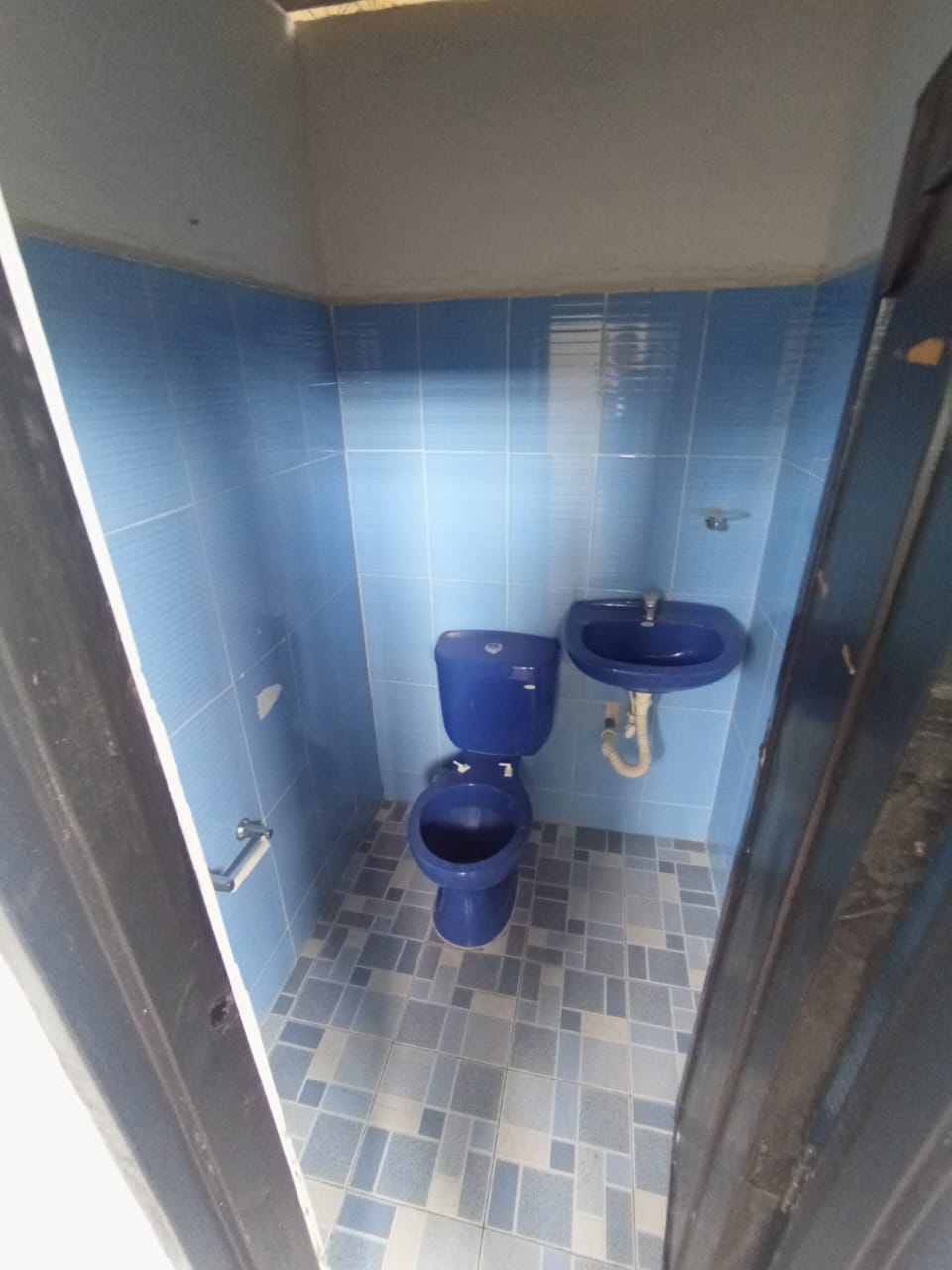 ARRIENDO BODEGA SECTOR 20 DE JULIO