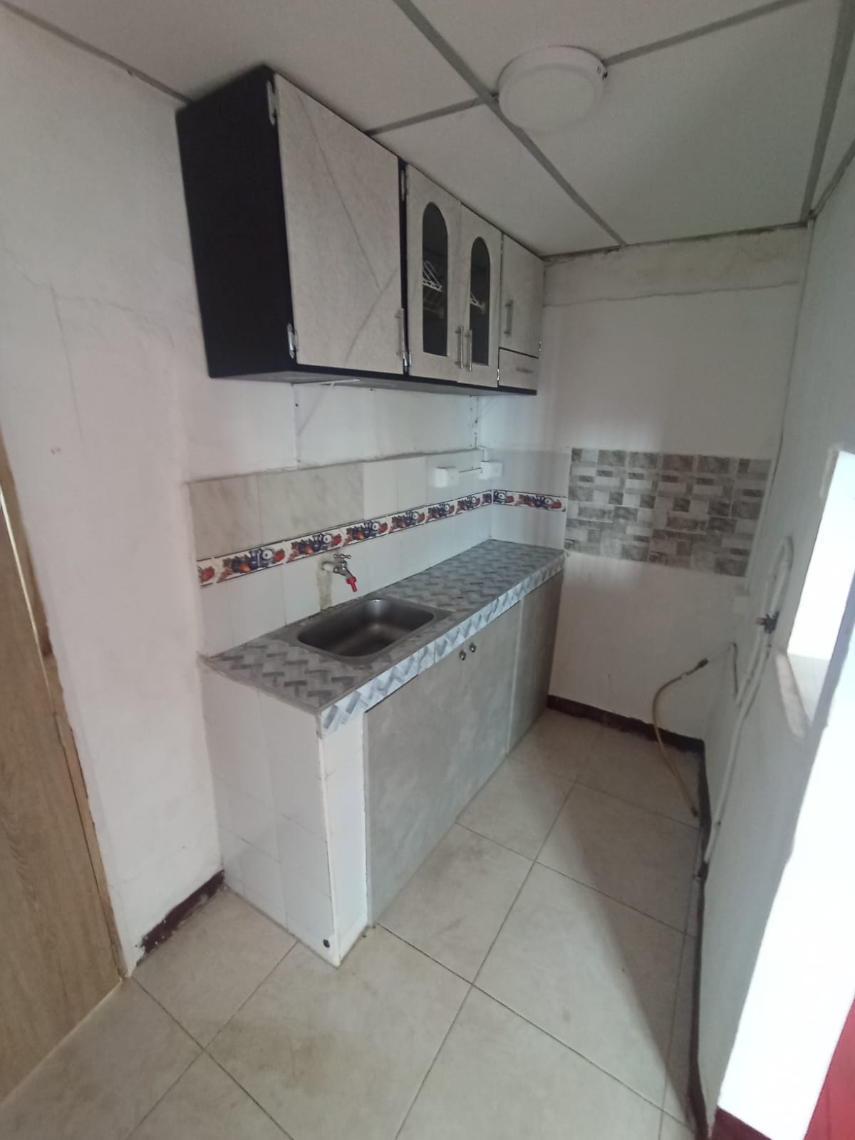 ARRIENDO CASA LAS AMERICAS
