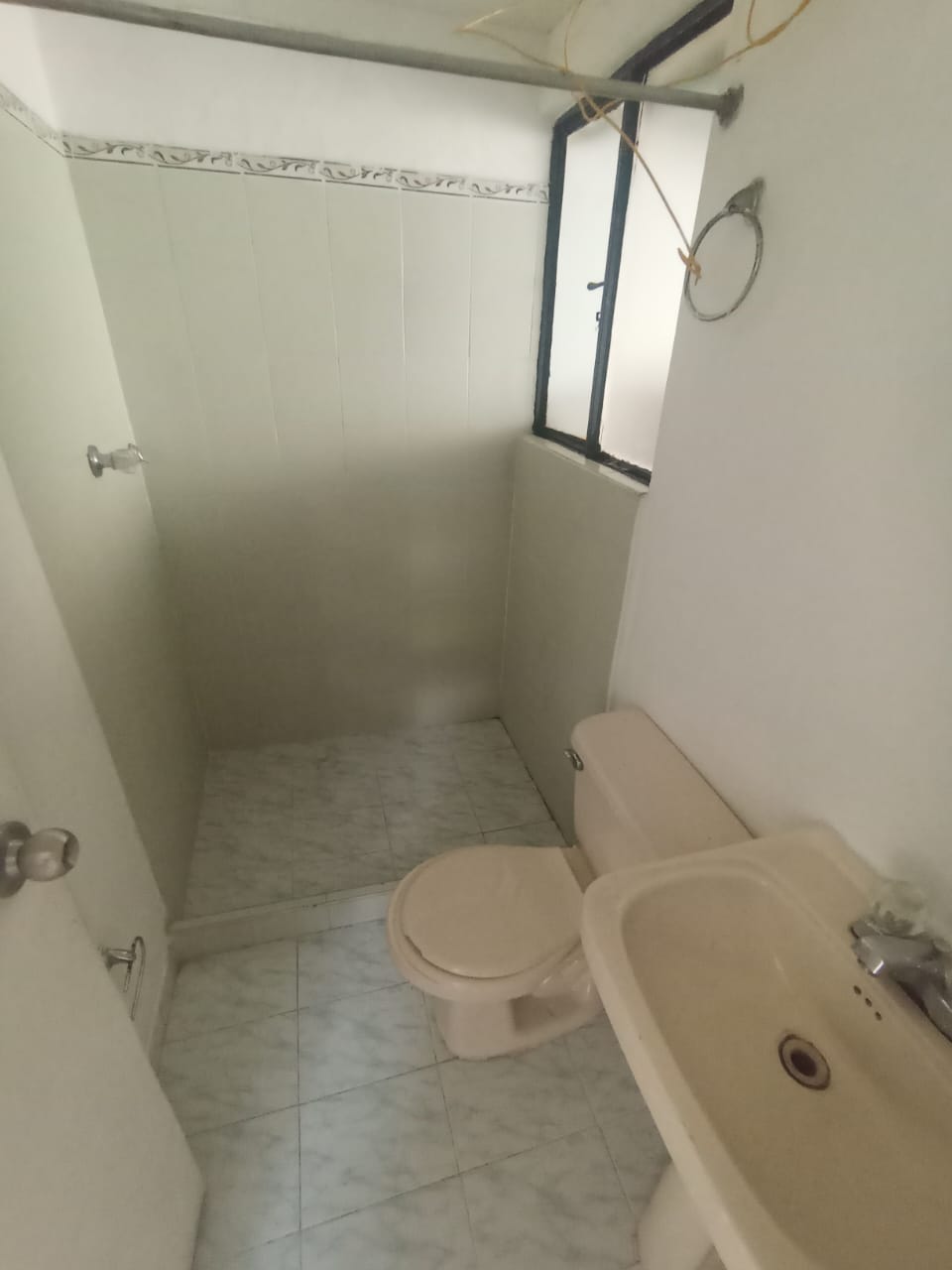 ARRIENDO CASA EN COLINAS