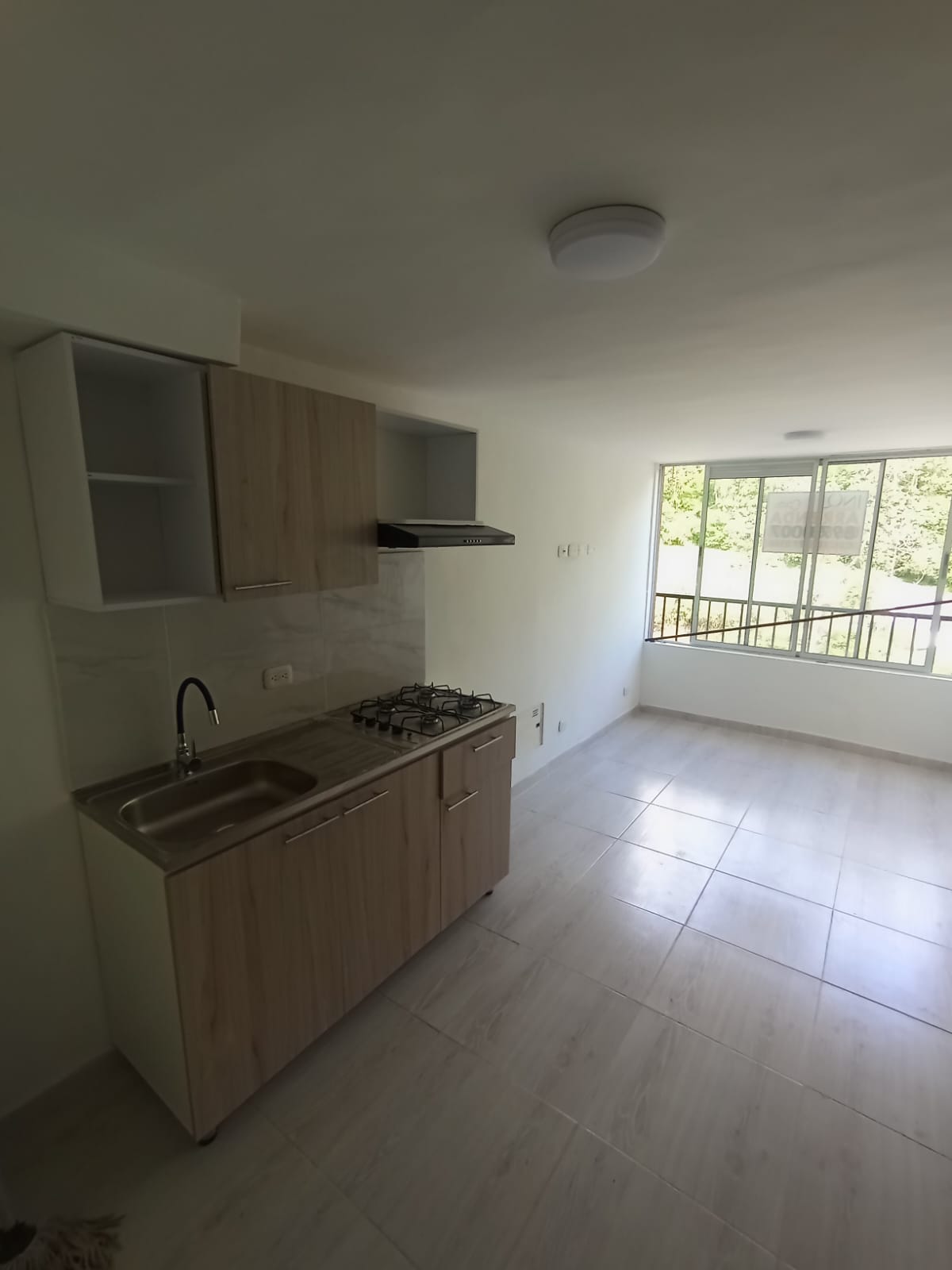 ARRIENDO APARTAMENTO EN ALCAZARES