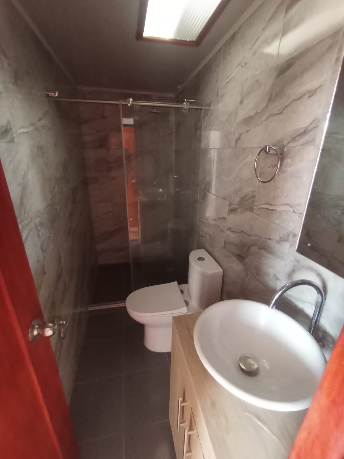 SE ARRIENDA CASA EN NOGALES