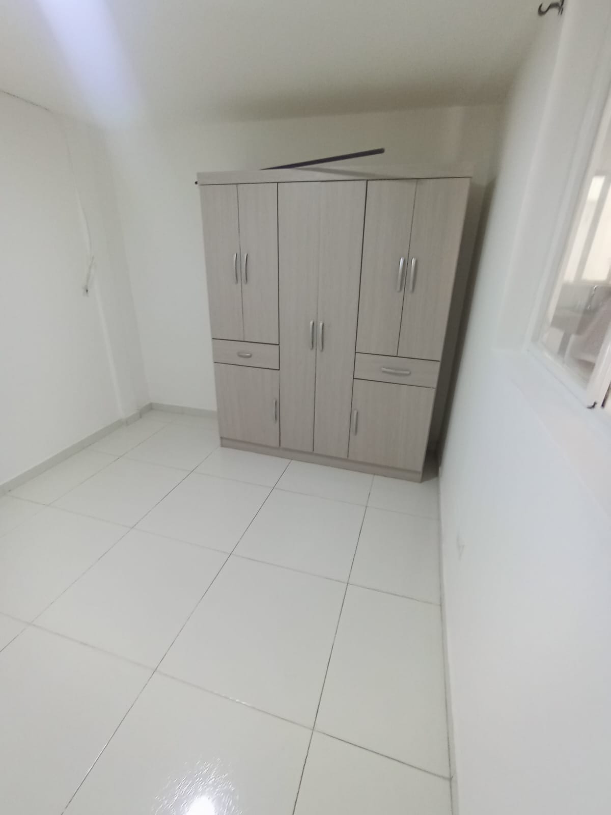 SE ARRIENDA APARTAMENTO EN MALHABAR