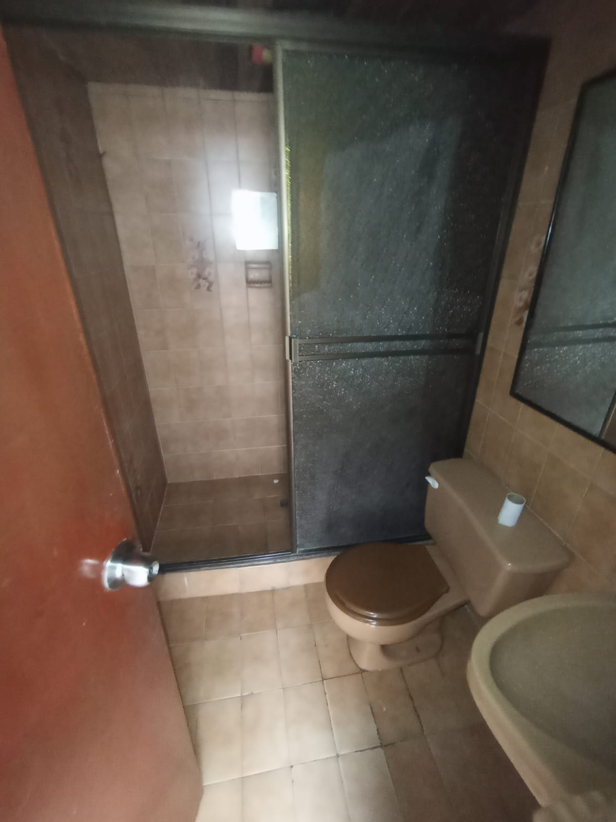 SE ARRIENDA APARTAMENTO EN CAMPO HERMOSO