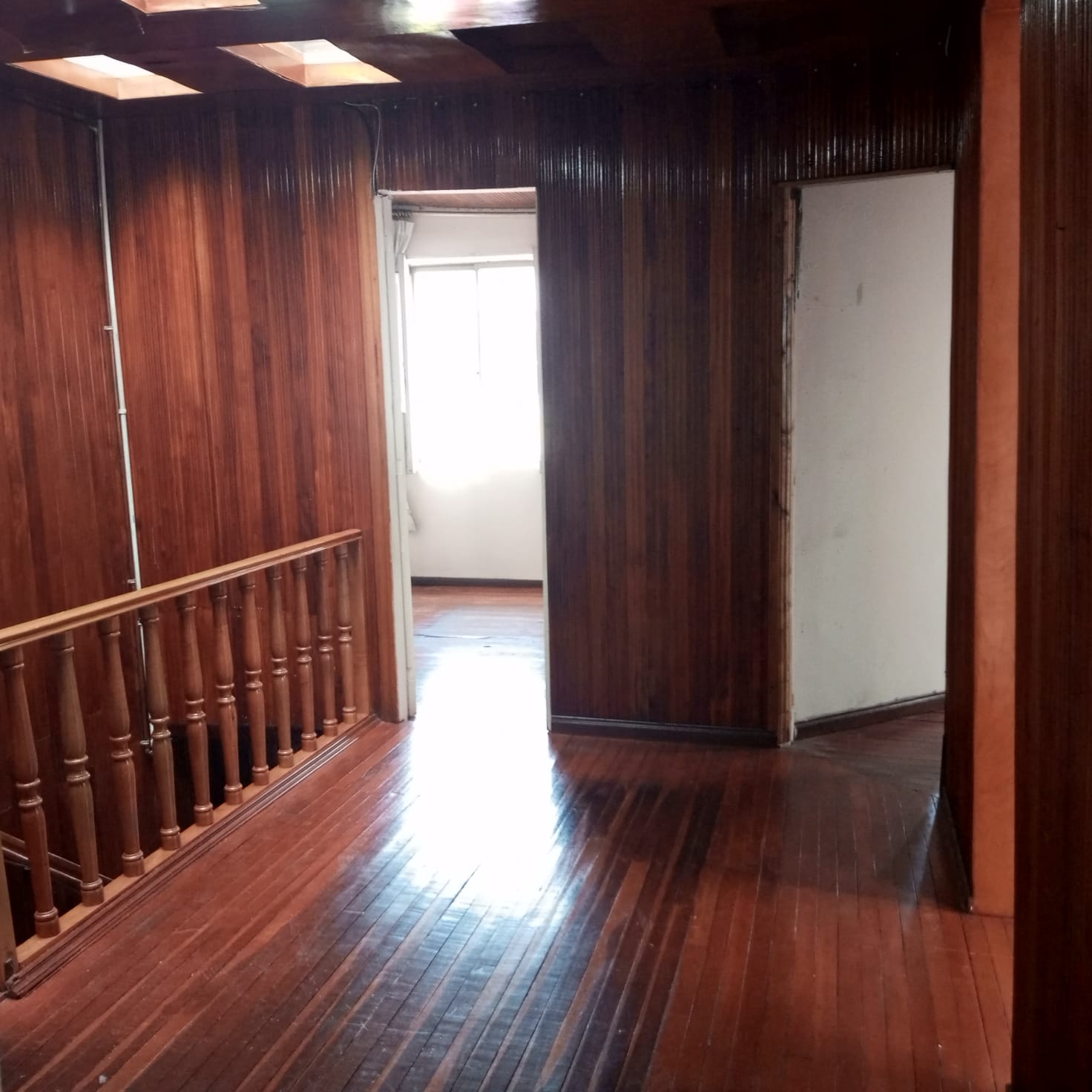 ARRIENDO CASA COMERCIAL SECTOR CENTRO