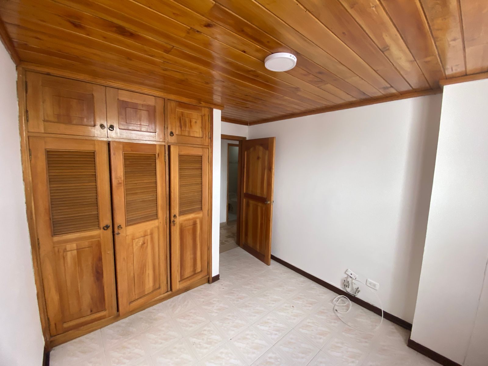 SE VENDE APARTAMENTO EN MILAN