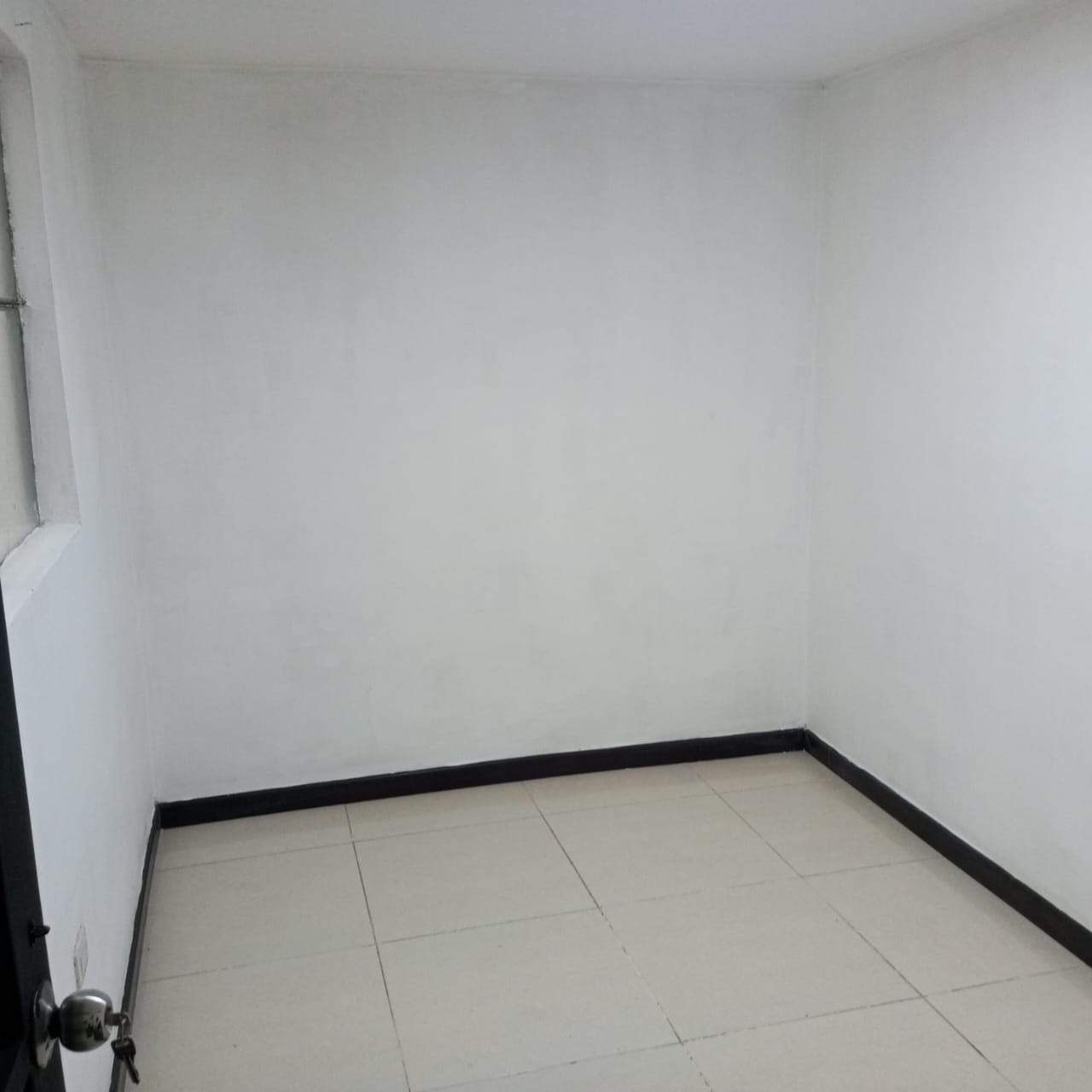 ARRIENDO APARTAMENTO AV PARALELA  HOSPITAL