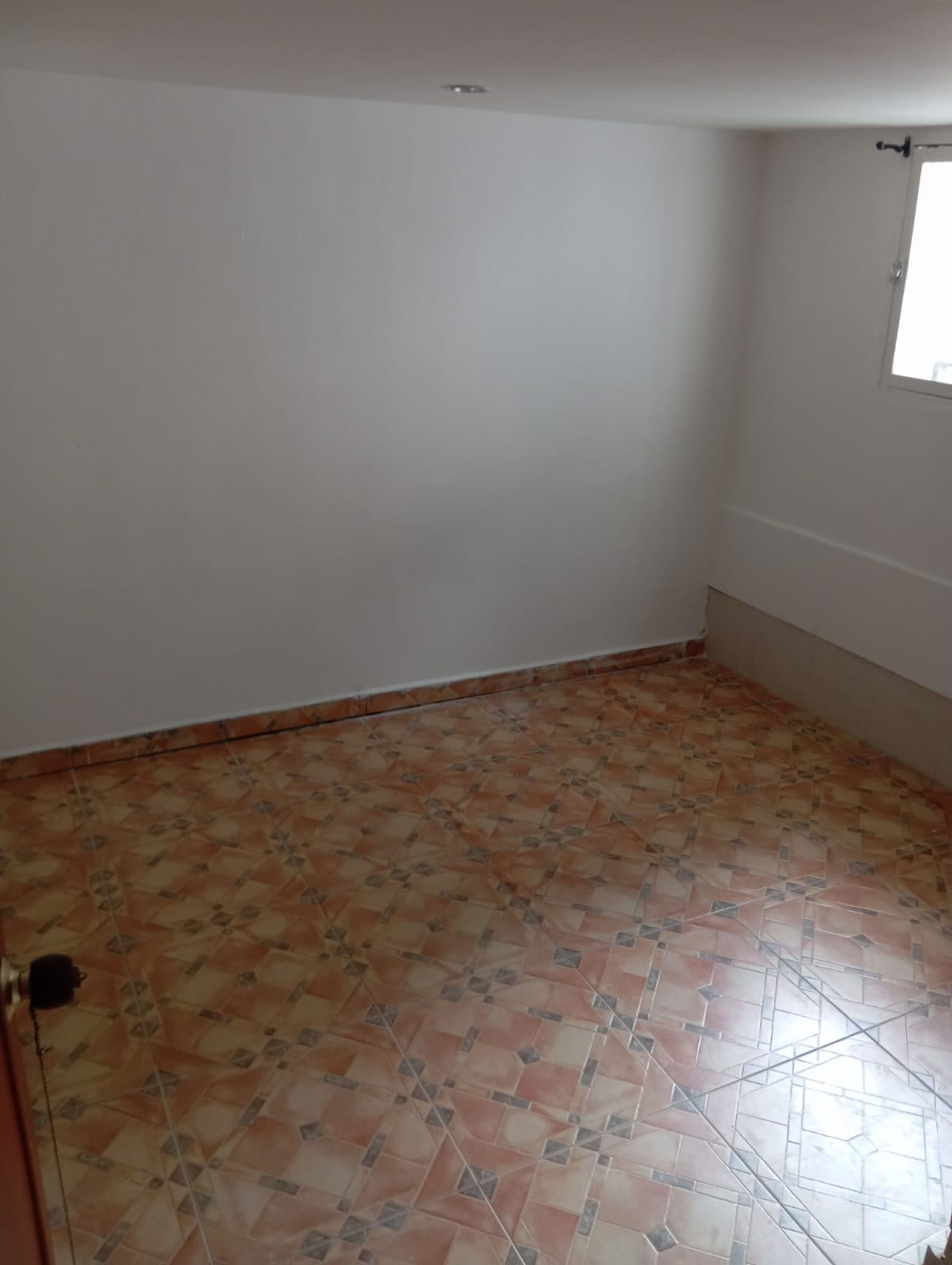 SE VENDE CASA CON RENTA EN EL BOSQUE