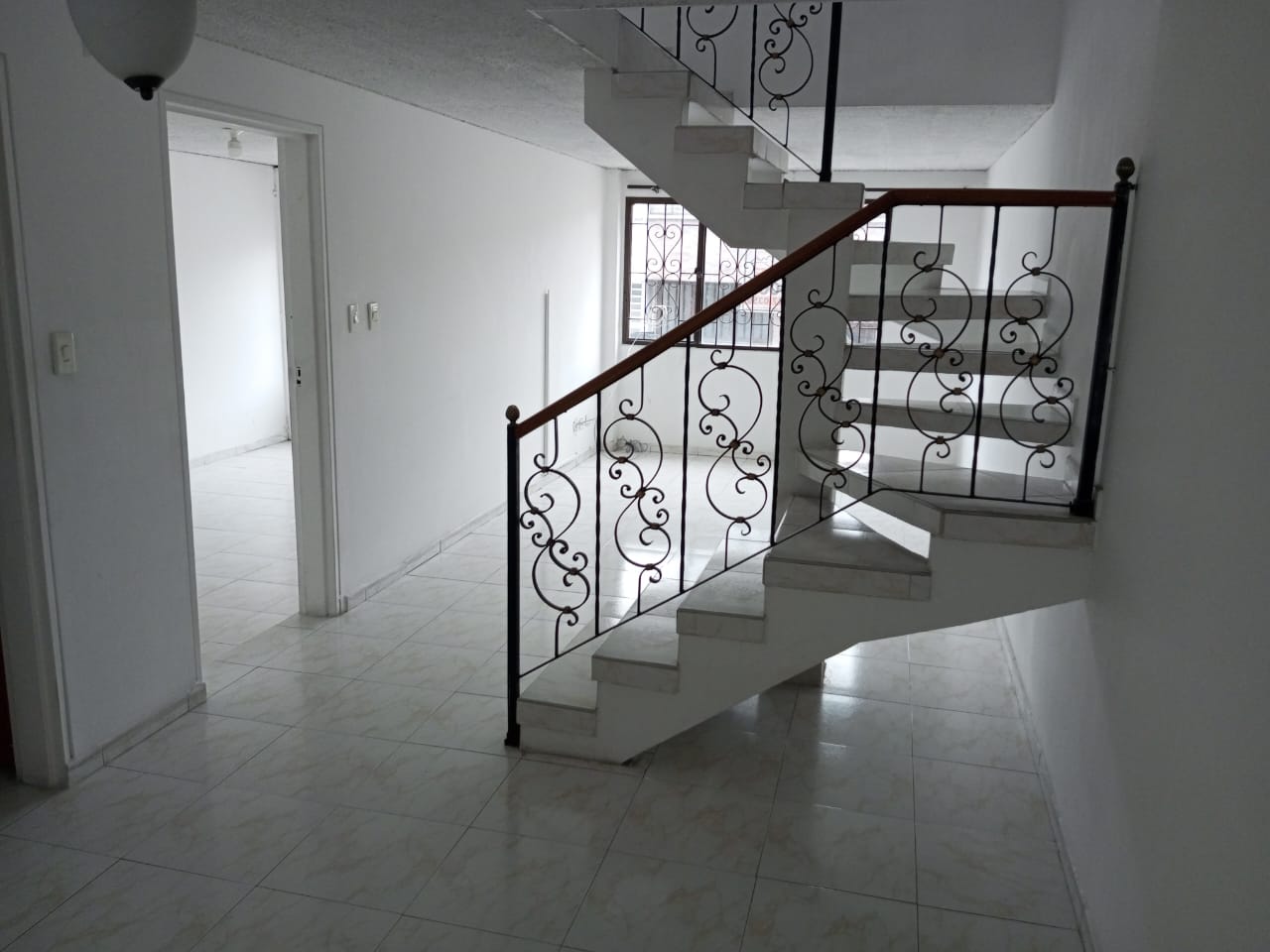 CASA EN VENTA CAMPOHERMOSO