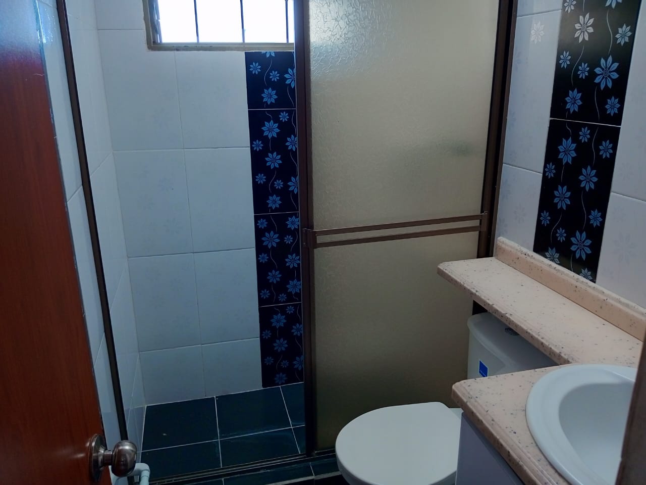 CASA EN VENTA SECTOR BAJO PRADO