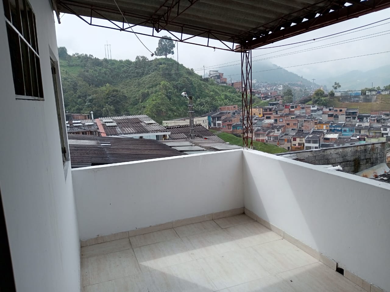 CASA EN VENTA SECTOR BAJO PRADO
