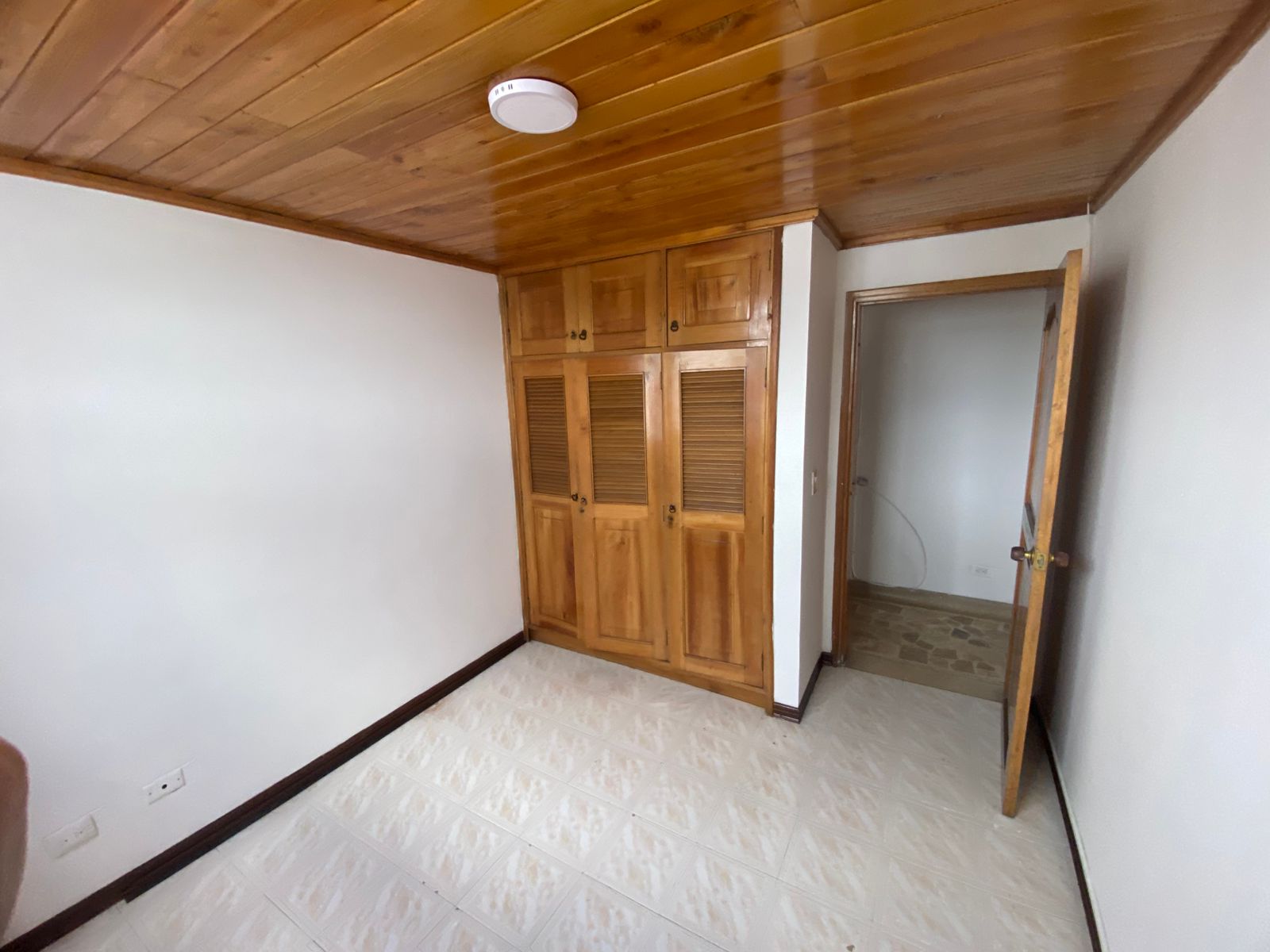 SE VENDE APARTAMENTO EN MILAN