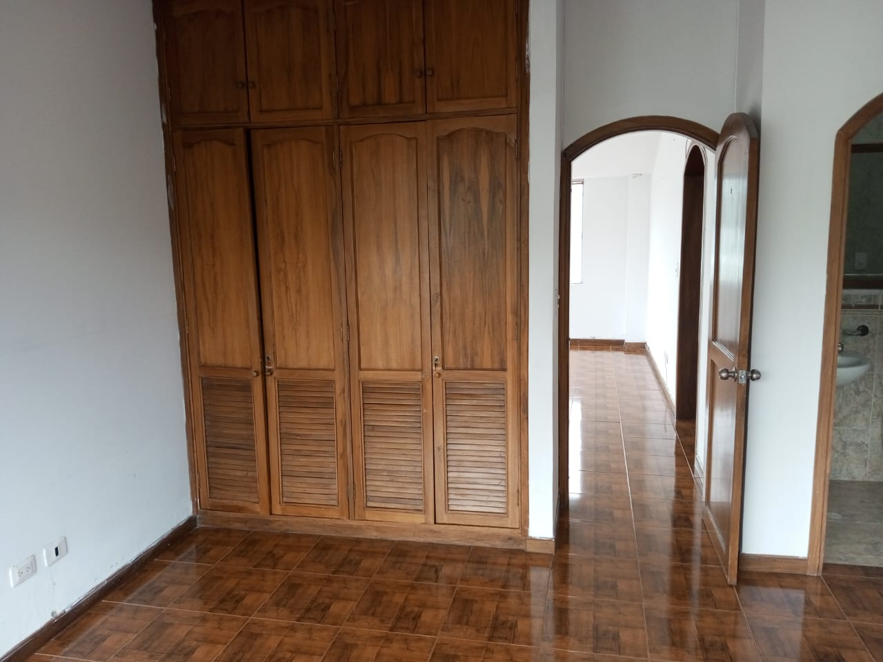 ARRIENDO APARTAMENTO SECTOR  EL TREBOL