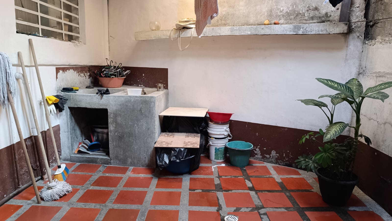 SE VENDE CASA CERCA UNIVERSIDAD MANIZALES