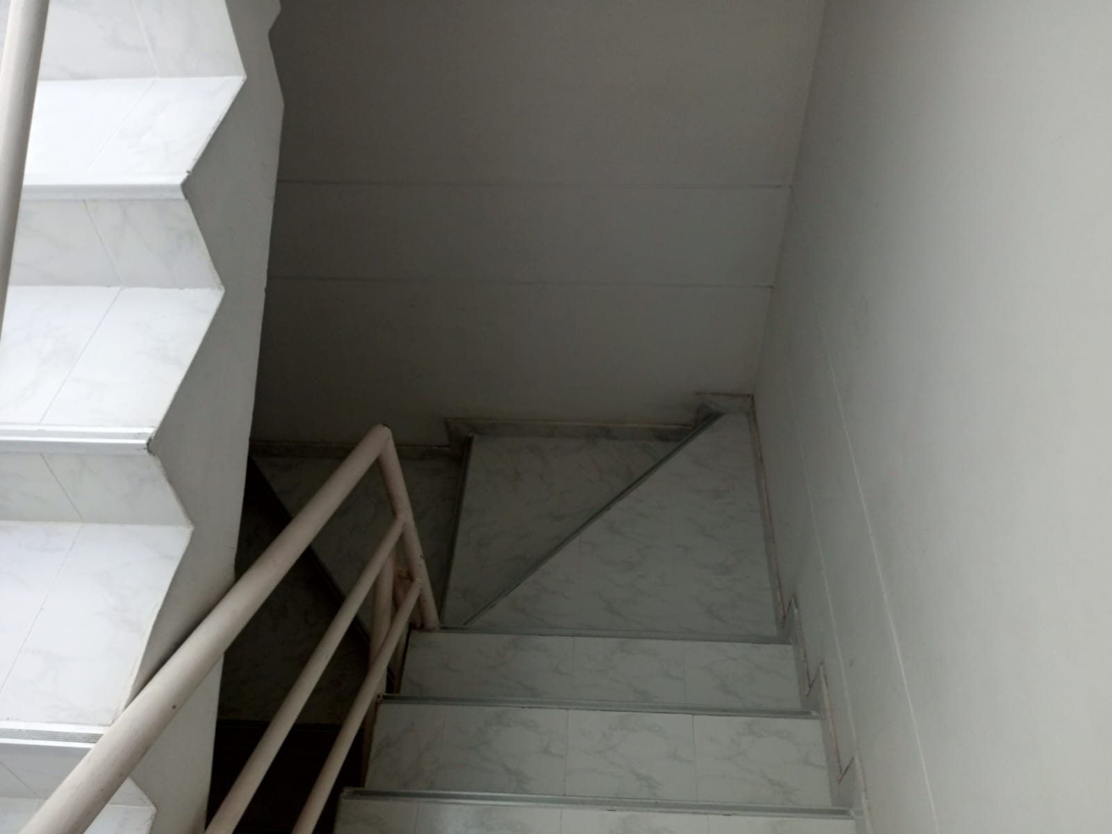 EDIFICIO EN VENTA  CHIPRE