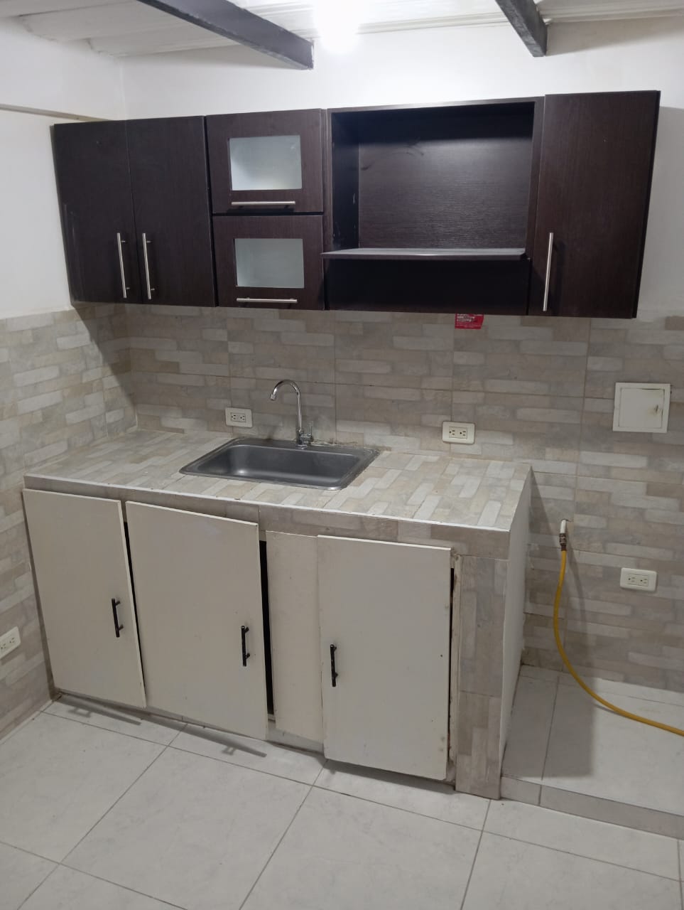 ARRIENDO CASA BAJOS MALHABAR