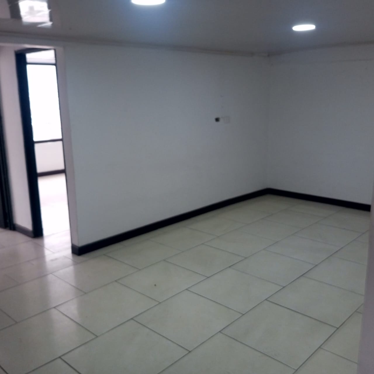 ARRIENDO LOCAL SECTOR CAMPOHERMOSO