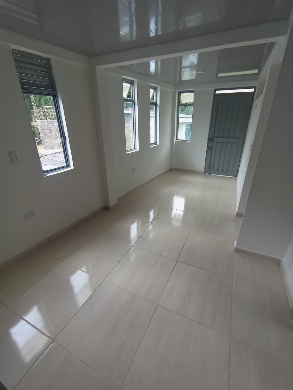 ARRIENDO APARTAESTUDIO SECTOR SAN ISIDRO