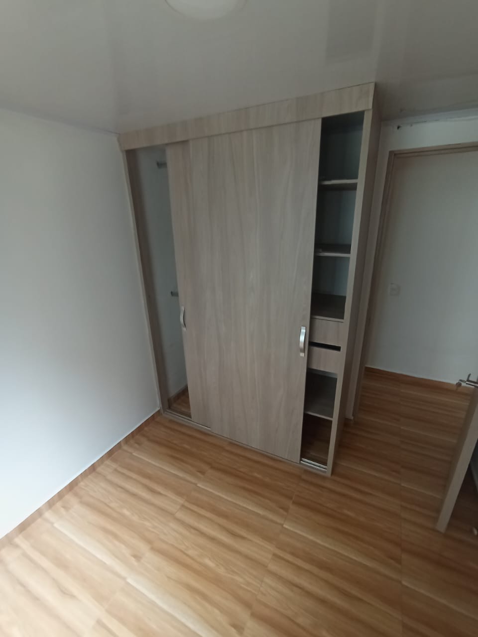 ARRIENDO APARTAMENTO EN NIZA