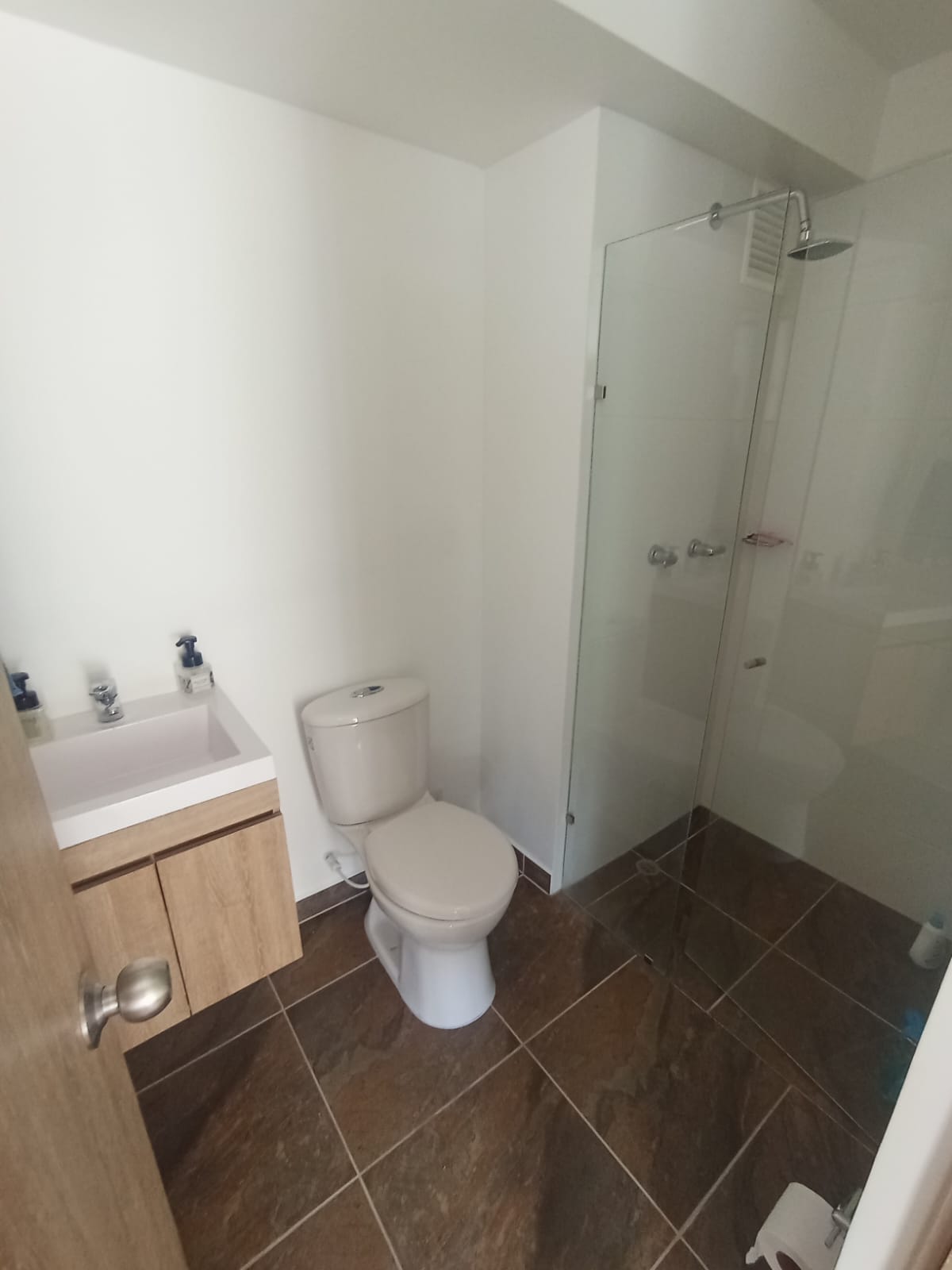 ARRIENDO APARTAMENTO EN  ALTA SUIZA