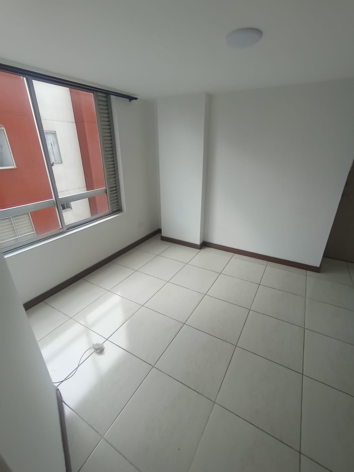 SE ARRIENDA APARTAMENTO EN SECTOR AUTONOMA