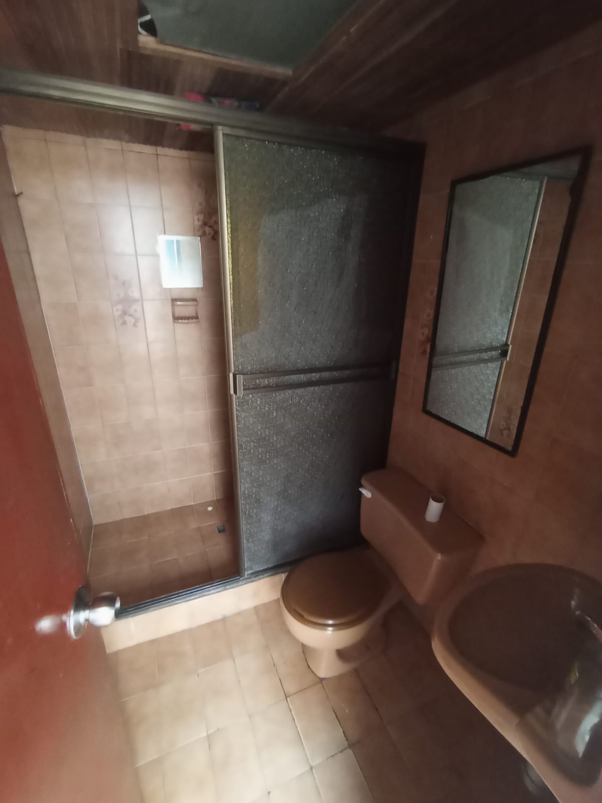 SE ARRIENDA APARTAMENTO EN CAMPO HERMOSO