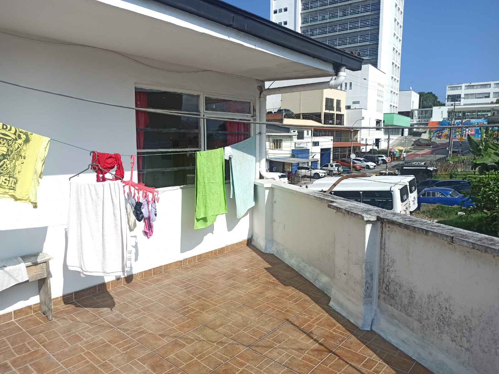 SE VENDE CASA CERCA UNIVERSIDAD MANIZALES