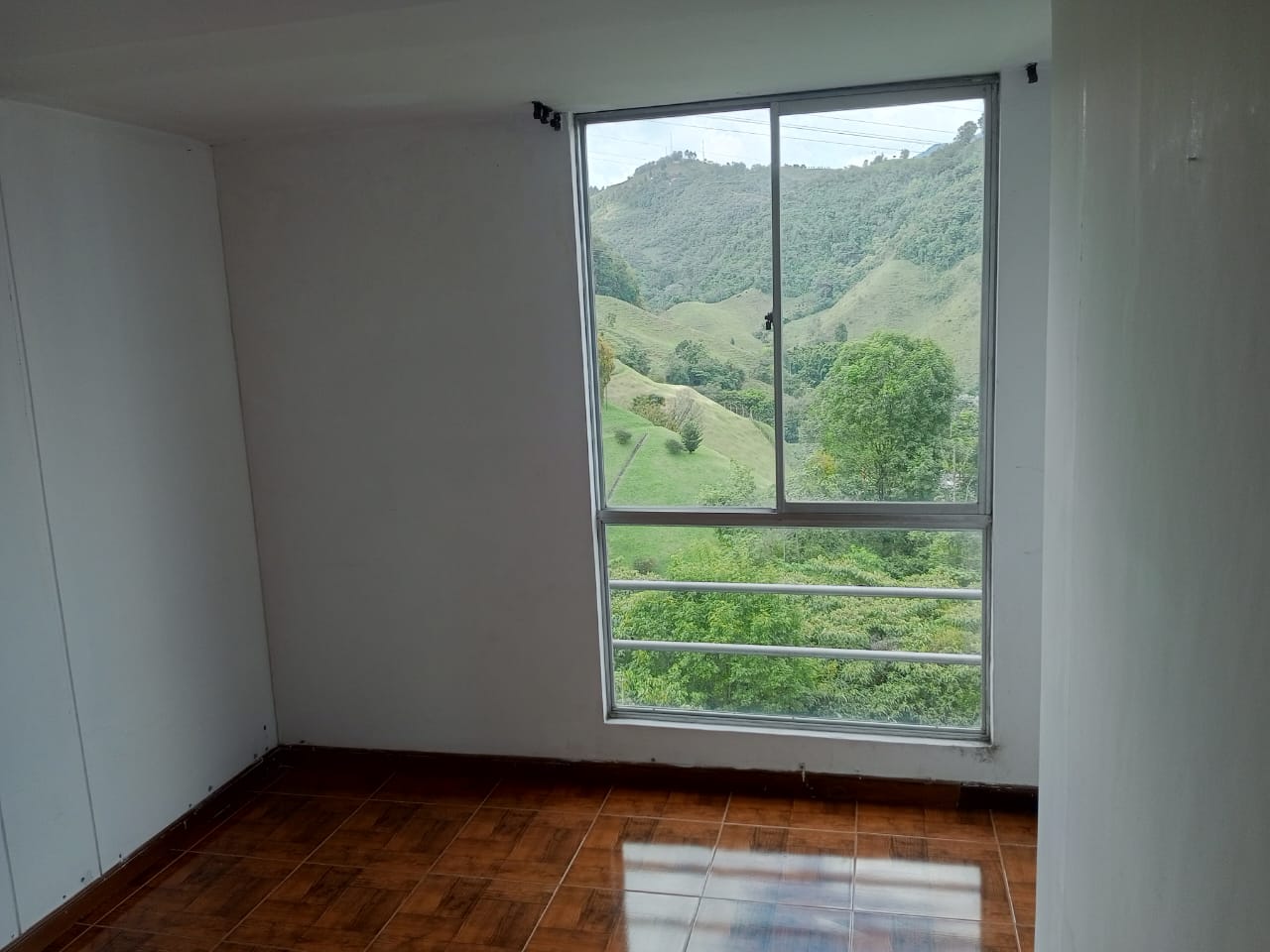 ARRIENDO APARTAMENTO SECTOR  EL TREBOL