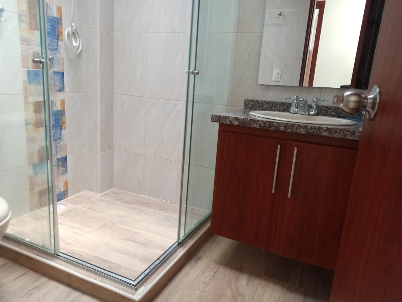 SE VENDE CASA BIEN UBICADA EN JARDIN II PEREIRA