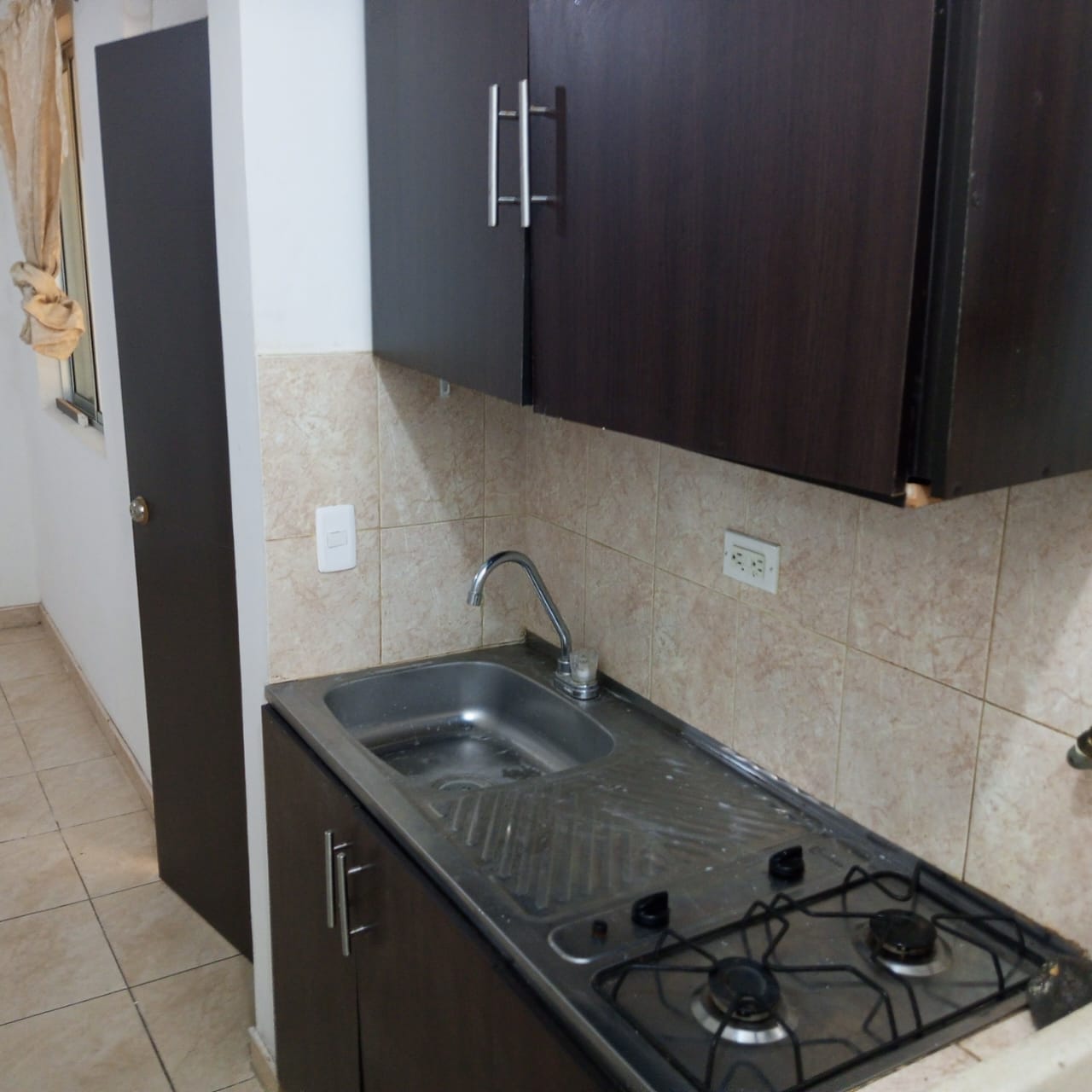 ARRIENDO APARTAESTUDIO SECTOR ALTA SUIZA