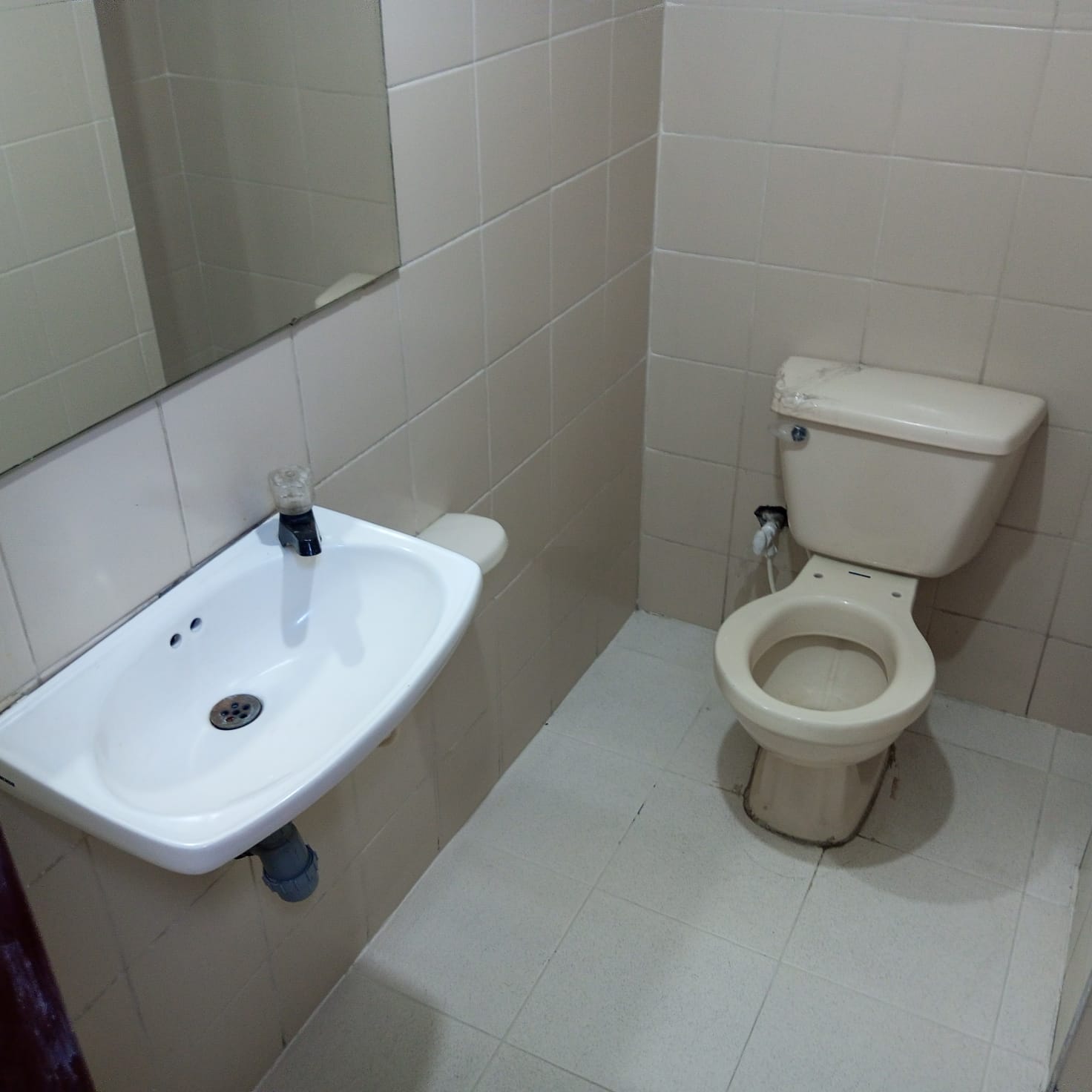 ARRIENDO LOCAL COMERCIAL CENTRO