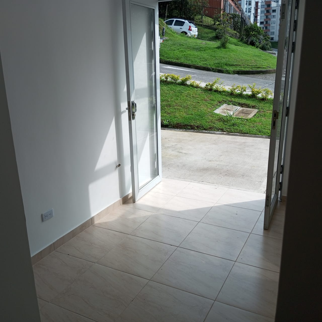 ARRIENDO O VENTA DE LOCAL SECTOR CASTILLA