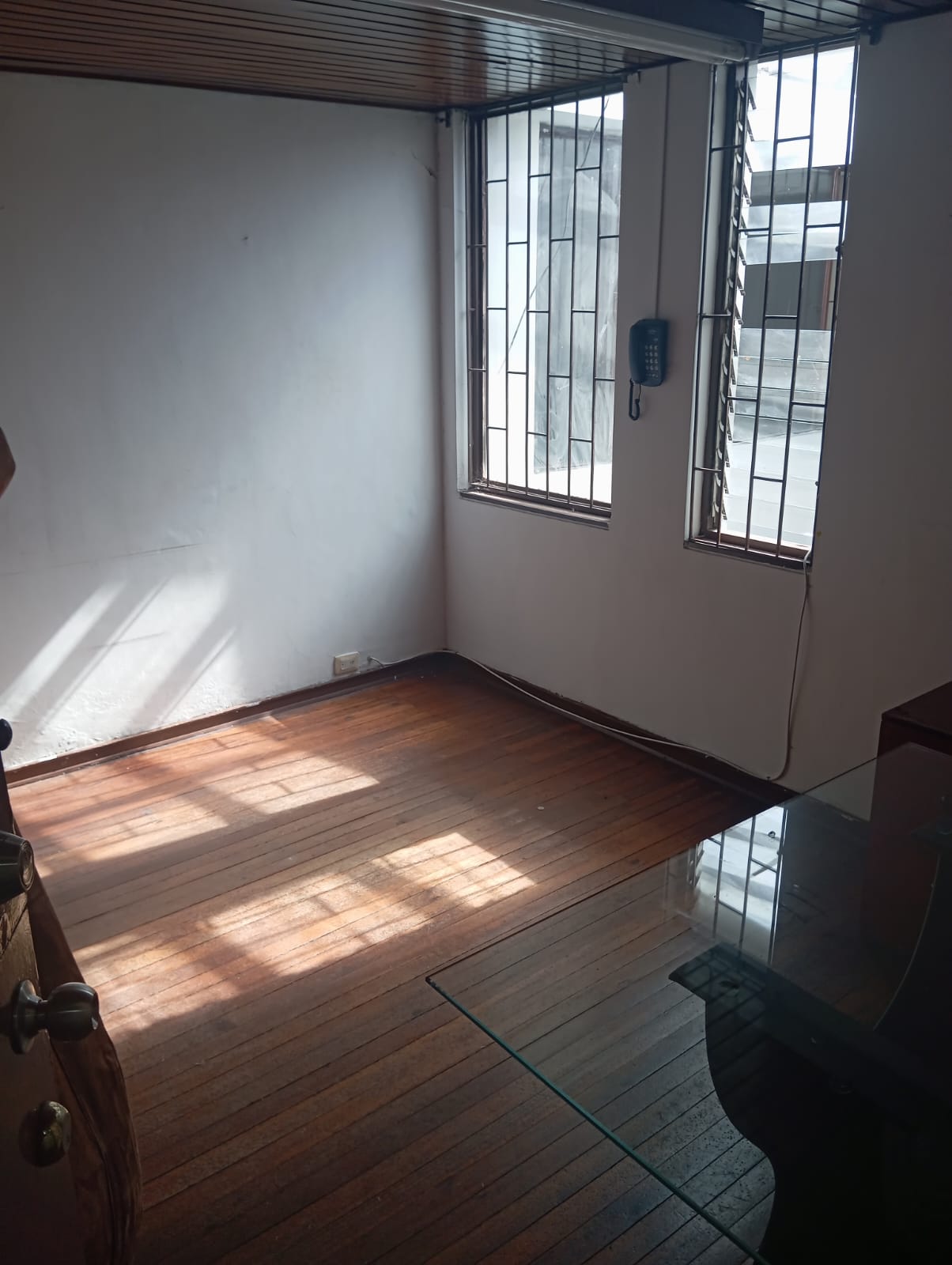 ARRIENDO OFICINA SECTOR CENTRO