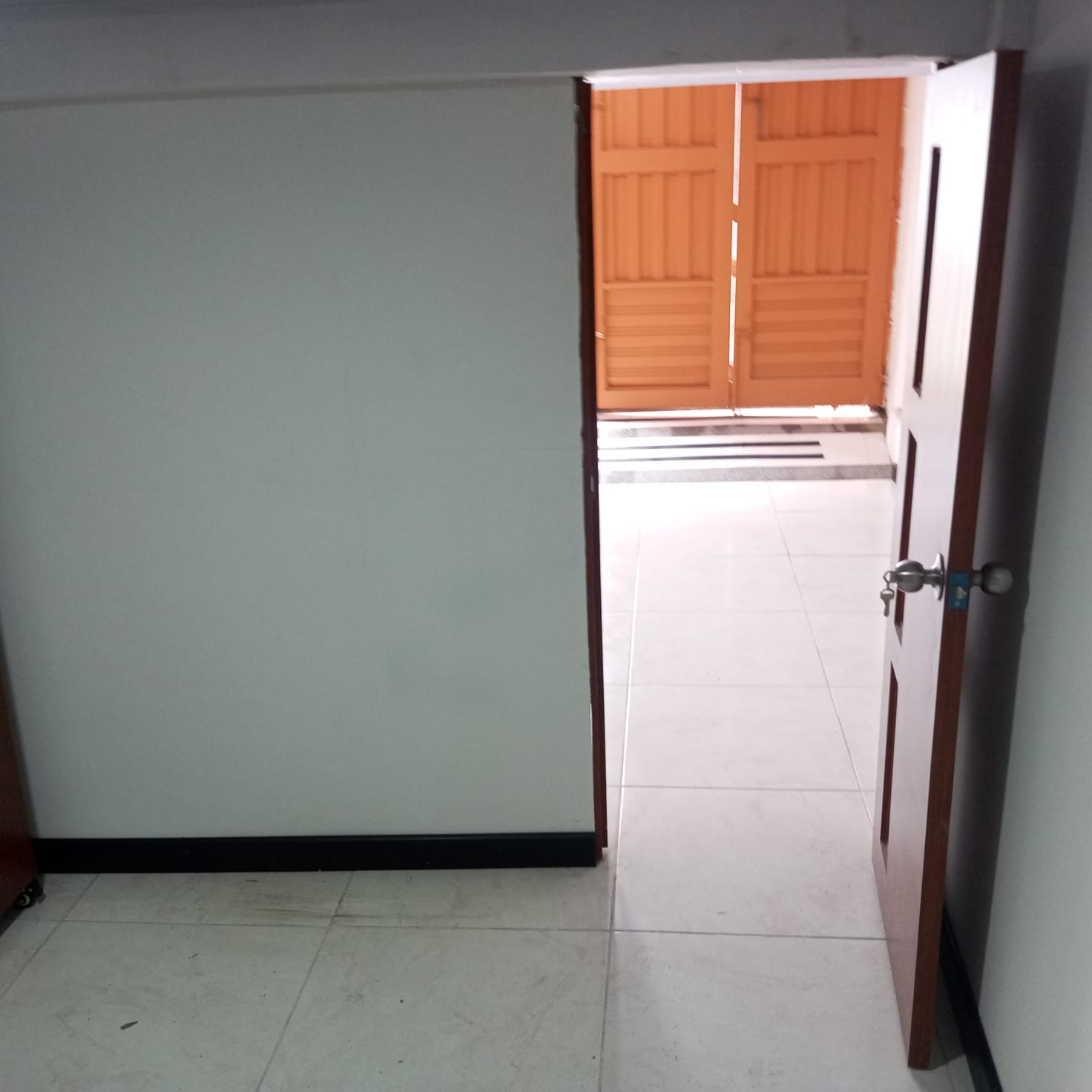 ARRIENDO APARTAESTUDIO EN FUNDADORES