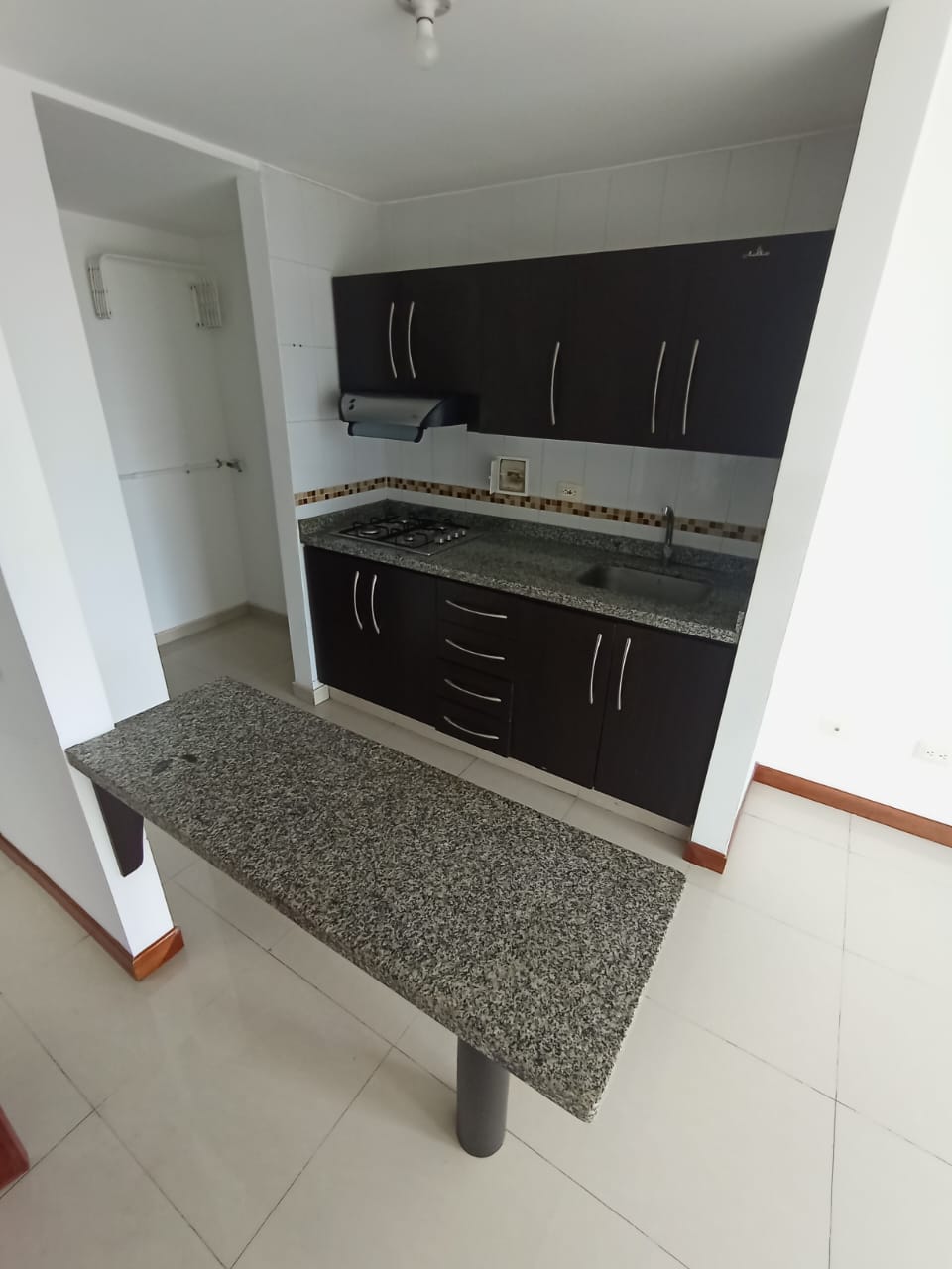 ARRIENDO APARTAESTUDIO SECTOR ALTA SUIZA