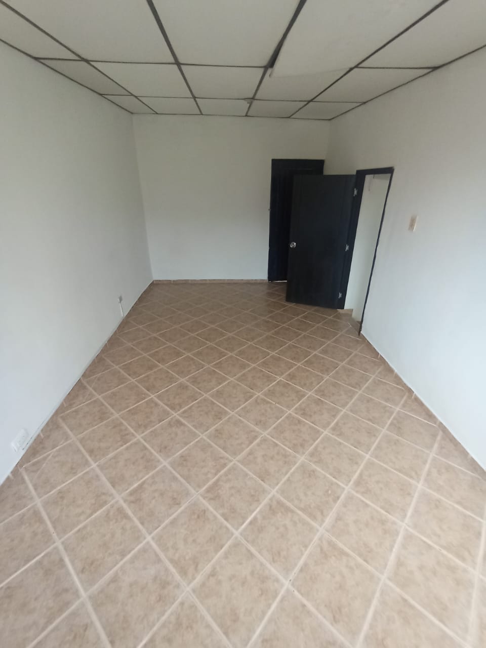 ARRIENDO CASA EN COLINAS