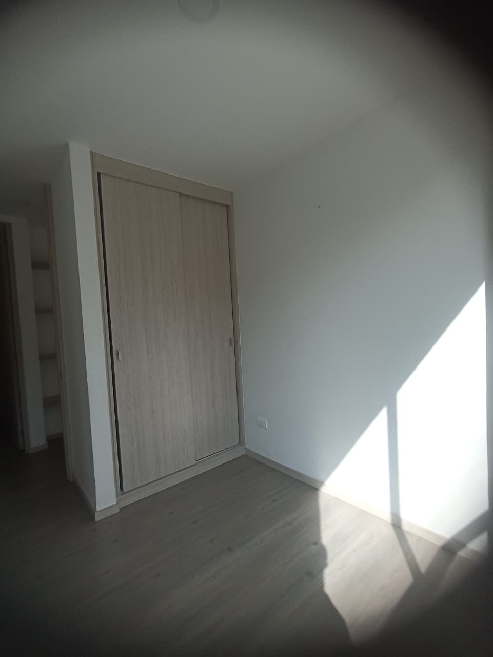 VENTA EXCELENTE APARTAMENTO EN EXPOFERIAS