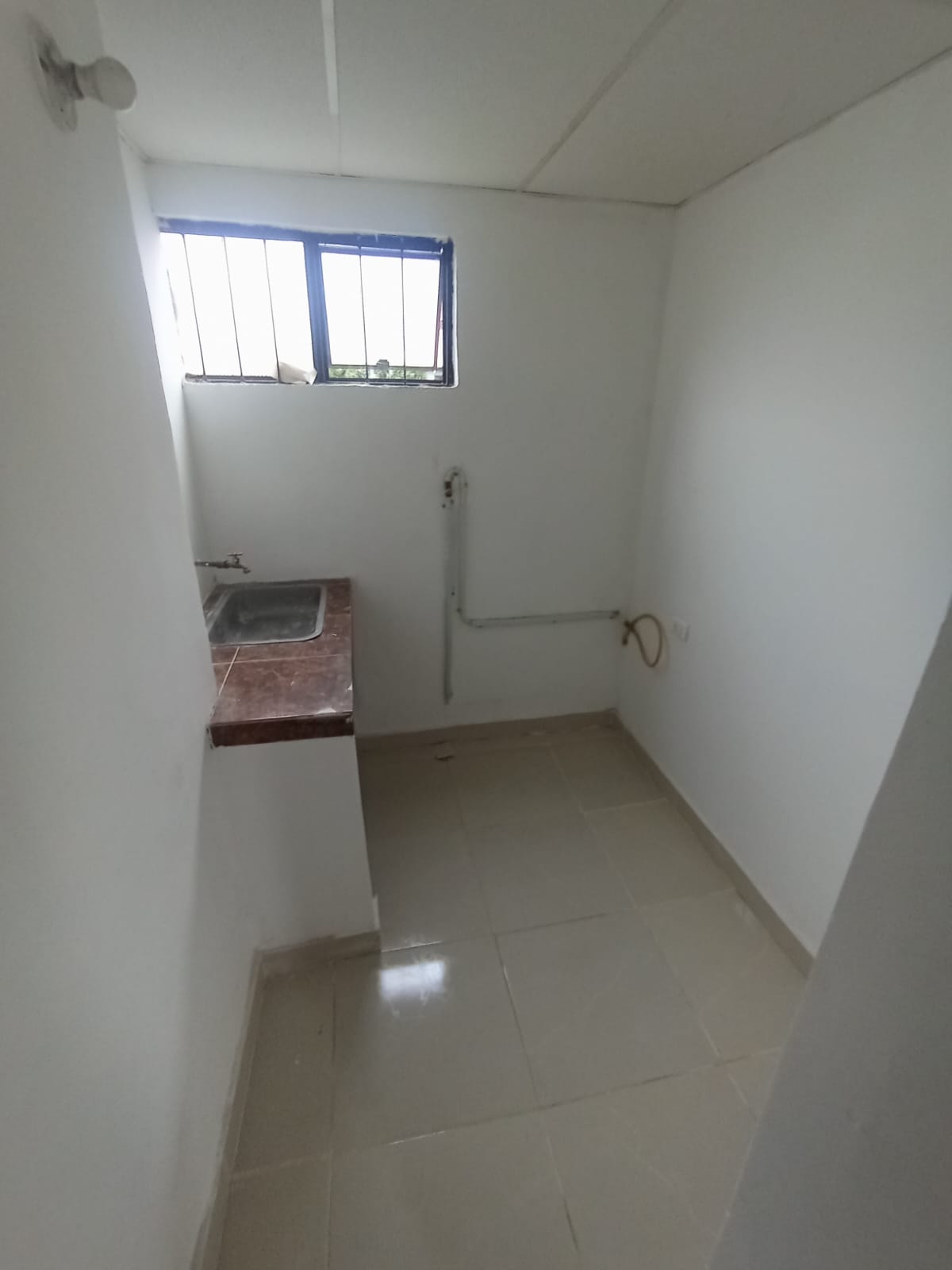 ARRIENDO CASA EN LA PRADERA