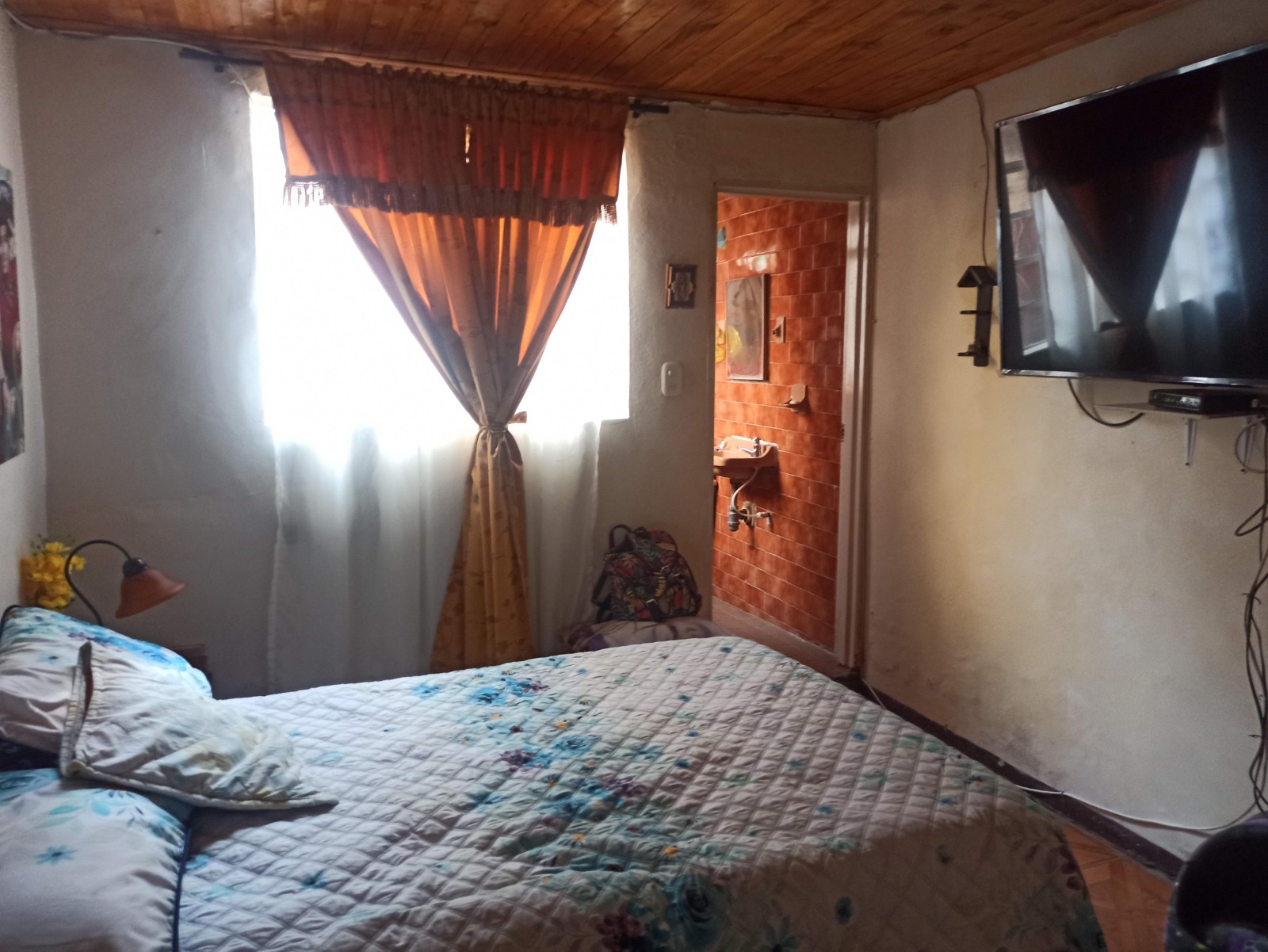 SE VENDE CASA CERCA UNIVERSIDAD MANIZALES