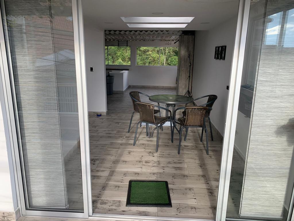 CASA EN VENTA VILLACAFE LA CAROLA