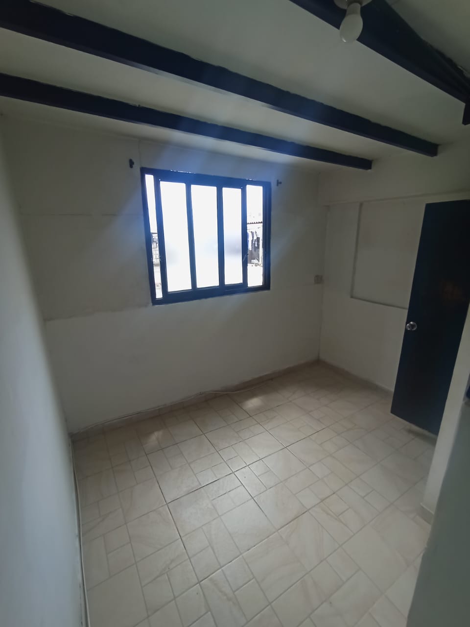 ARRIENDO APARTAESTUDIO SECTOR LINARES