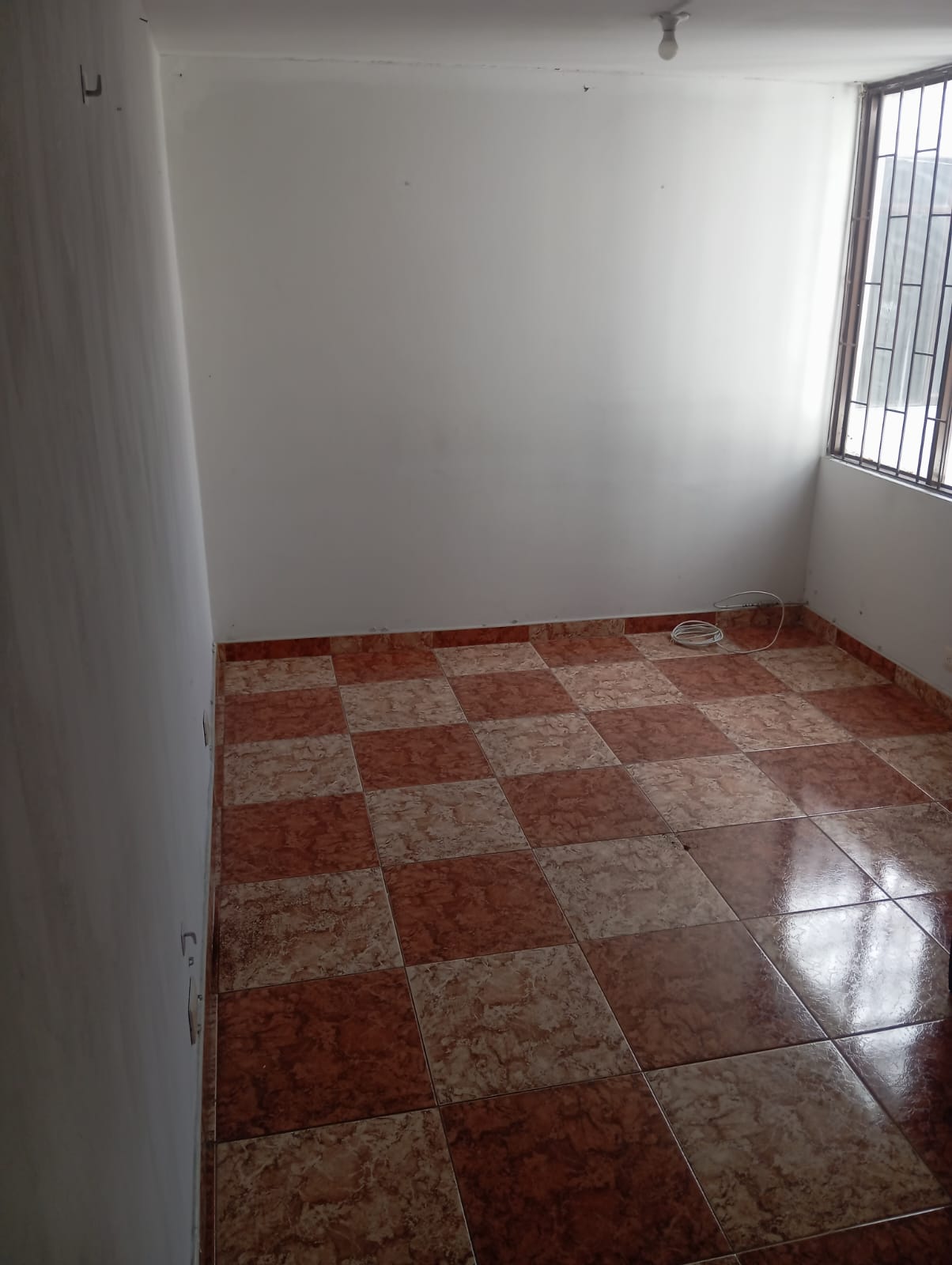 ARRIENDO OFICINA SECTOR CENTRO